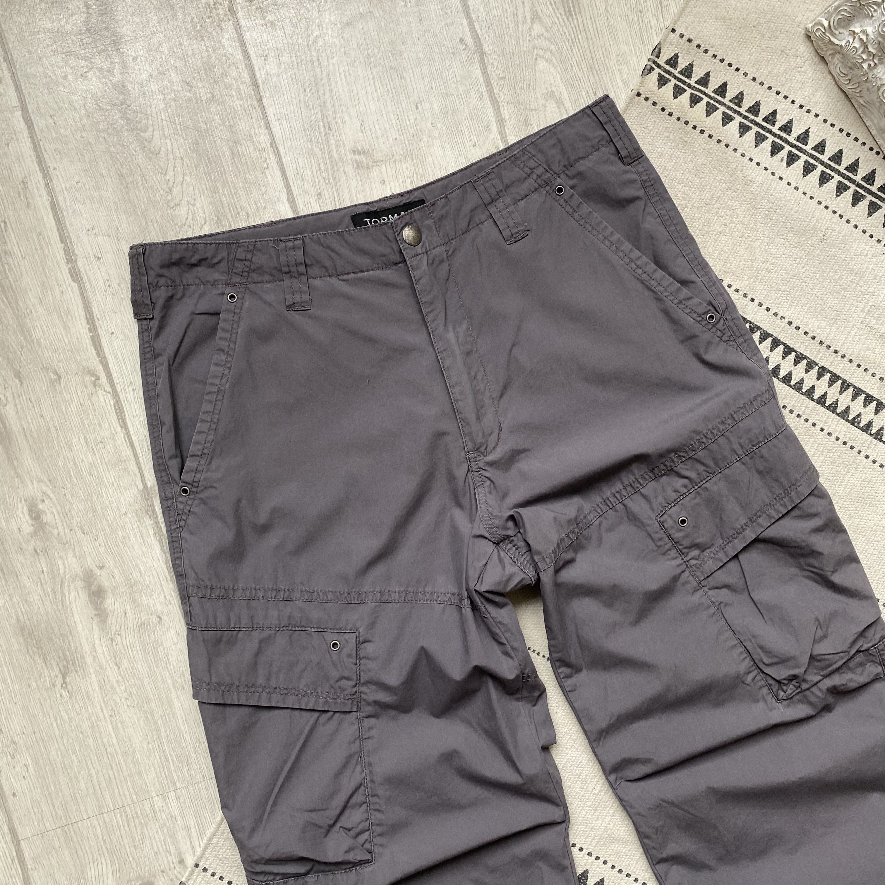 Japanese Brand Vintage Skater Cargo baggy pants Multipicket Topman Size US 34 / EU 50 - 2 Thumbnail