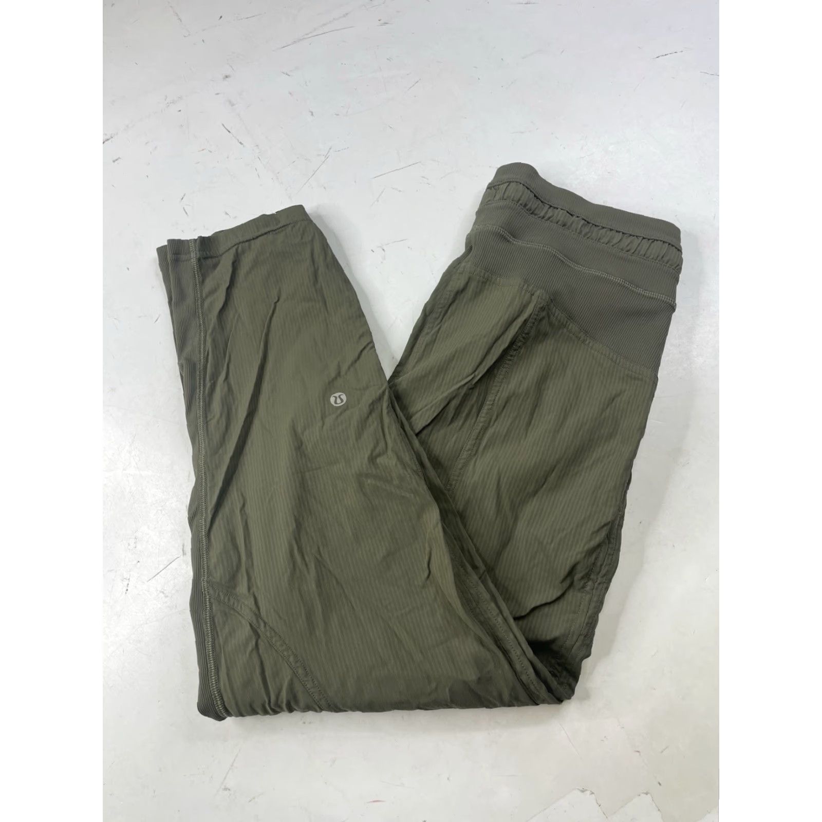 Lululemon Lululemon Dance Studio Pants Womens 4 Green Cropped Woven Nylon Spandex Athletic Straight Dance Gym Yoga Size 27" / US 4 / IT 40 - 2 Thumbnail