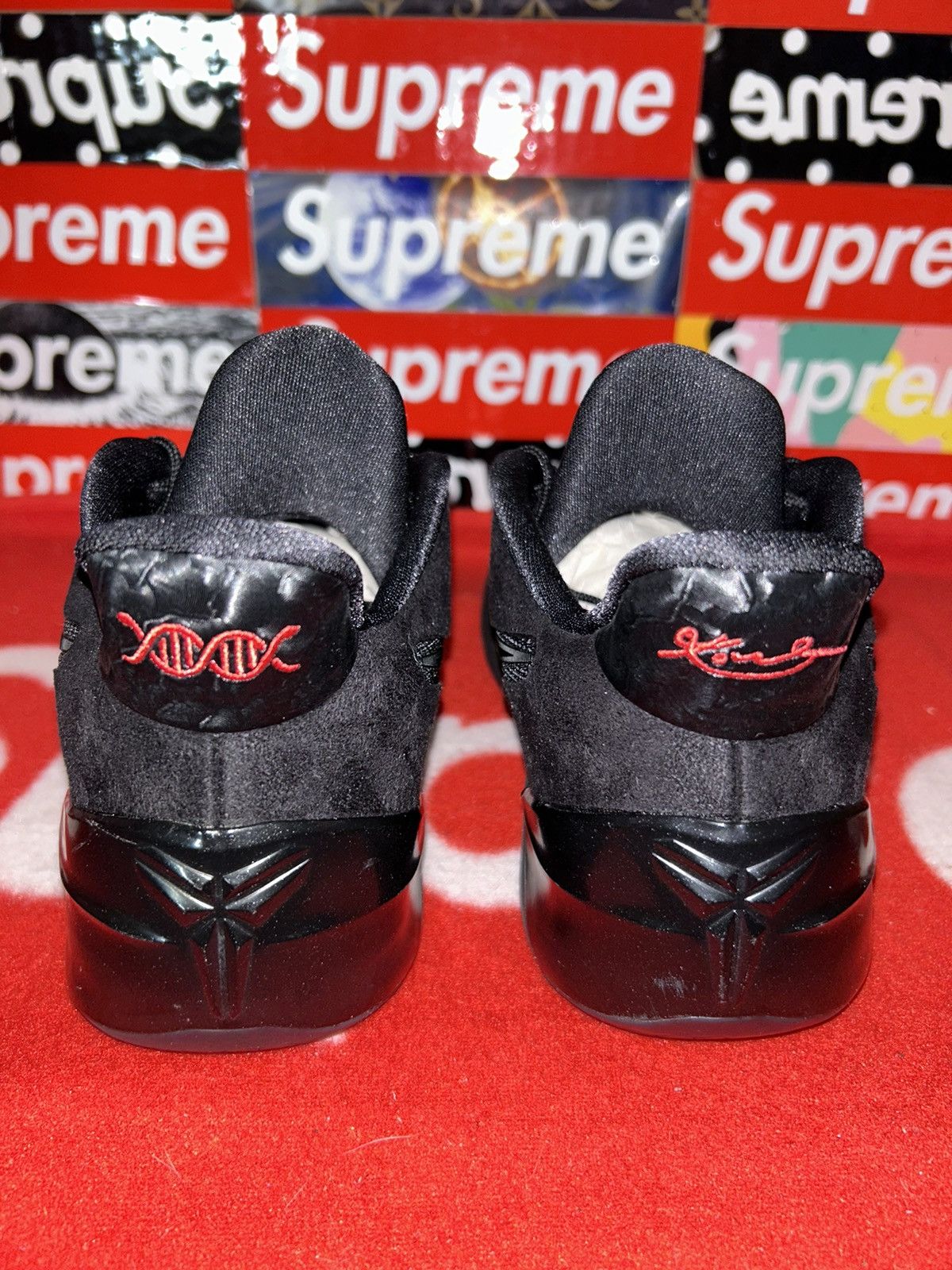 Nike Nike Kobe A.D. GS 'Triple Black' 869987-064 size 7y VNDS Size US 7 / EU 40 - 3 Thumbnail