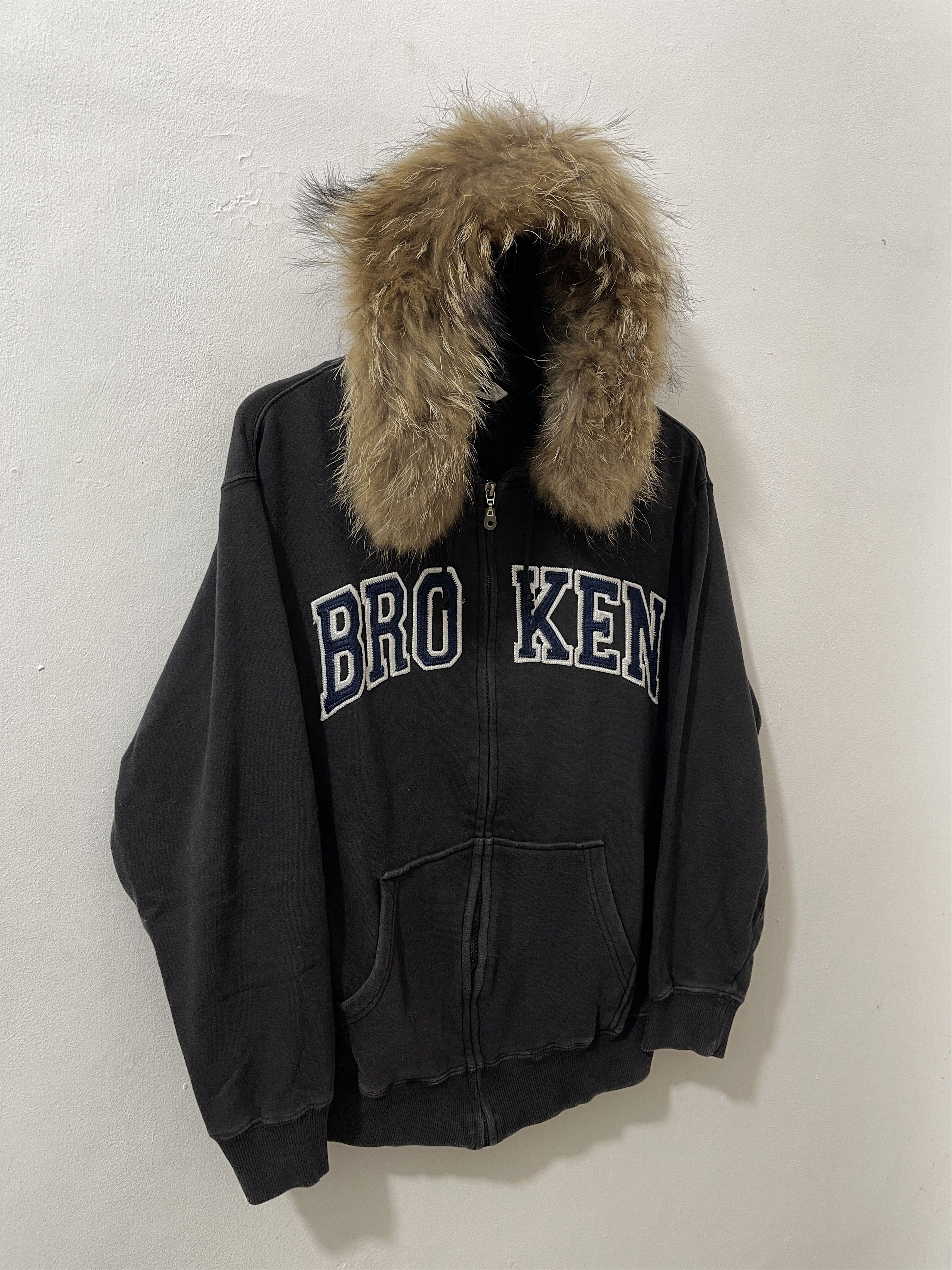 Japanese Brand Modern Label Broken Fur Opium Vkei Hoodie Size US M / EU 48-50 / 2 - 3 Thumbnail