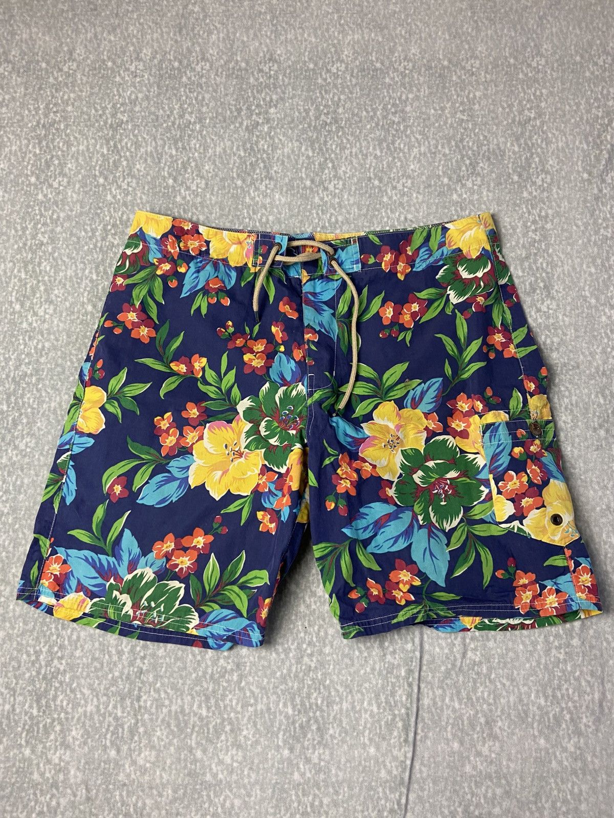 Polo Ralph Lauren Polo Ralph Lauren Floral Swim Shorts Size US 38 / EU 54 - 1 Thumbnail