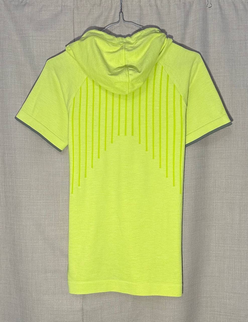 Adidas × Stella McCartney Adidas by Stella McCartney T-shirt 1/2 zip green wool mixed Size S / US 4 / IT 40 - 9 Thumbnail