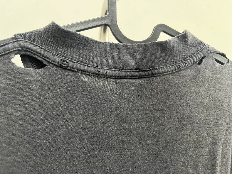 Balenciaga Balenciaga Reversed Coke Short Sleeve Size US S / EU 44-46 / 1 - 6 Thumbnail