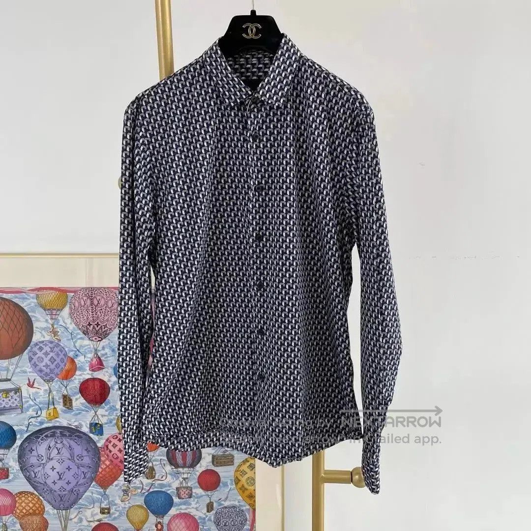 Prada Blue Patterned Long Sleeve Button-Up Shirt. Size US L / EU 52-54 / 3 - 1 Thumbnail