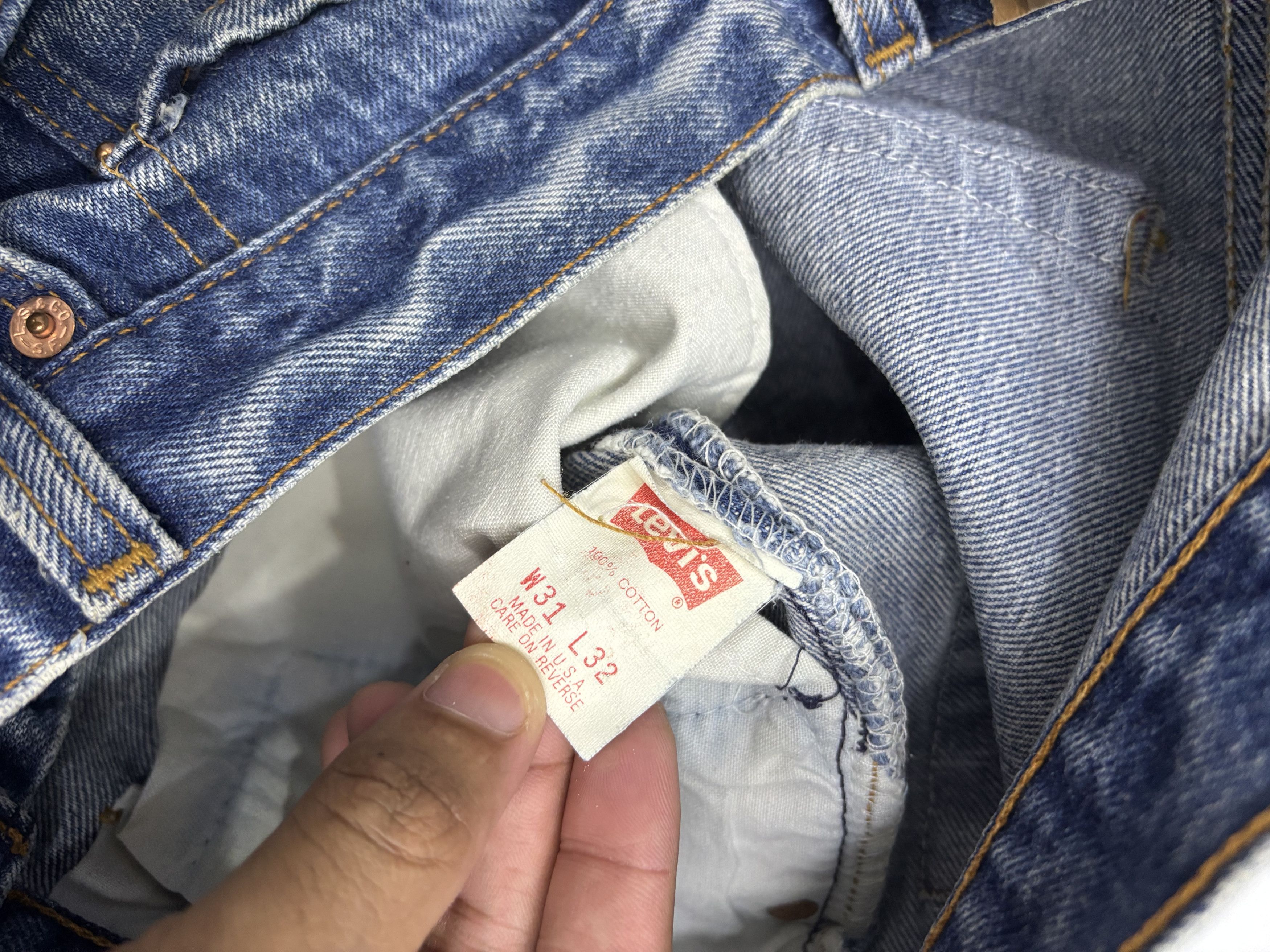Levi's 💥VINTAGE LEVIS 501xx MADE IN USA DISTRESS DENIM JEANS Size US 29 - 10 Thumbnail
