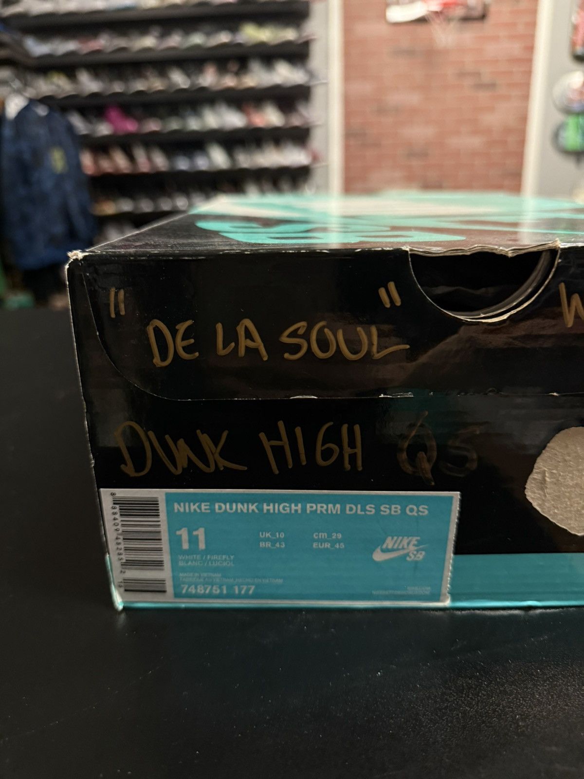 Nike Nike SB Dunk High De La Soul Size 11 🧼 W BOX Size US 11 / EU 44 - 17 Thumbnail
