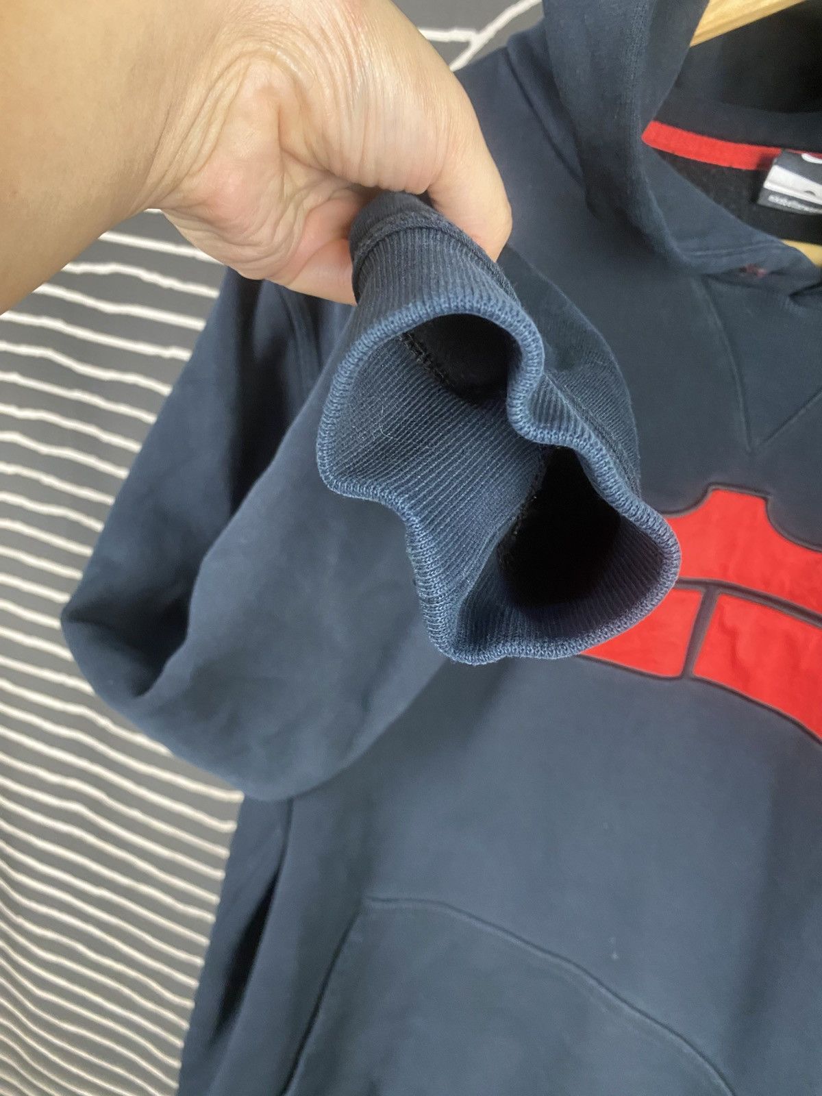 Nike Distress Nike X Lebron James Pullover hoodie Size US XL / EU 56 / 4 - 5 Thumbnail