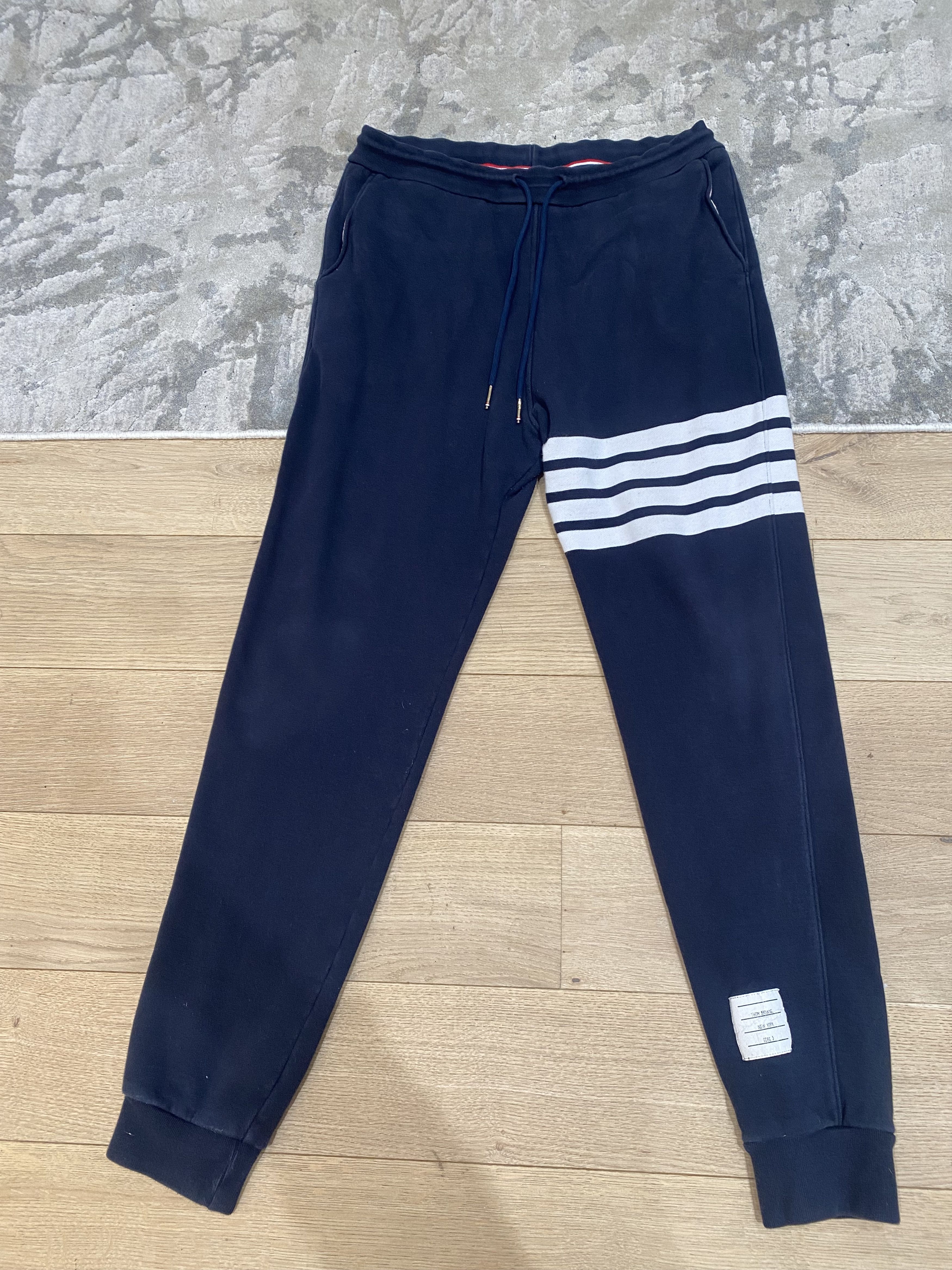 Thom Browne Thom Browne Sweatpants sz3 Size US 32 / EU 48 - 1 Thumbnail