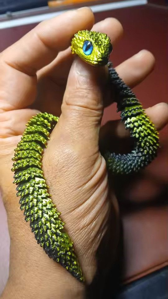 Other 3D Printed Rotatable Articulated Snake Size ONE SIZE - 3 Thumbnail