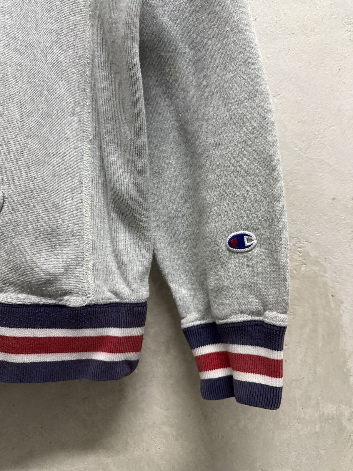 Champion 2000s Champion Reverse Weave Hoodie Size US M / EU 48-50 / 2 - 3 Thumbnail