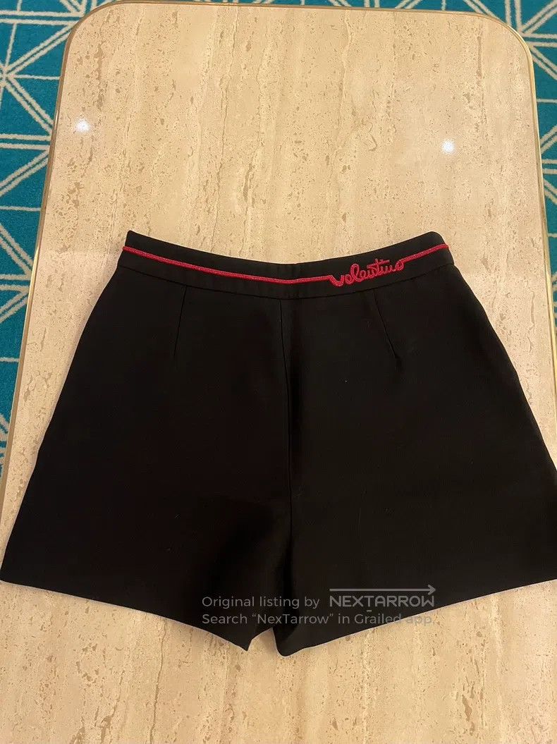 Valentino Valentino Black high-waisted shorts Size 26" / US 2 / IT 38 - 3 Thumbnail