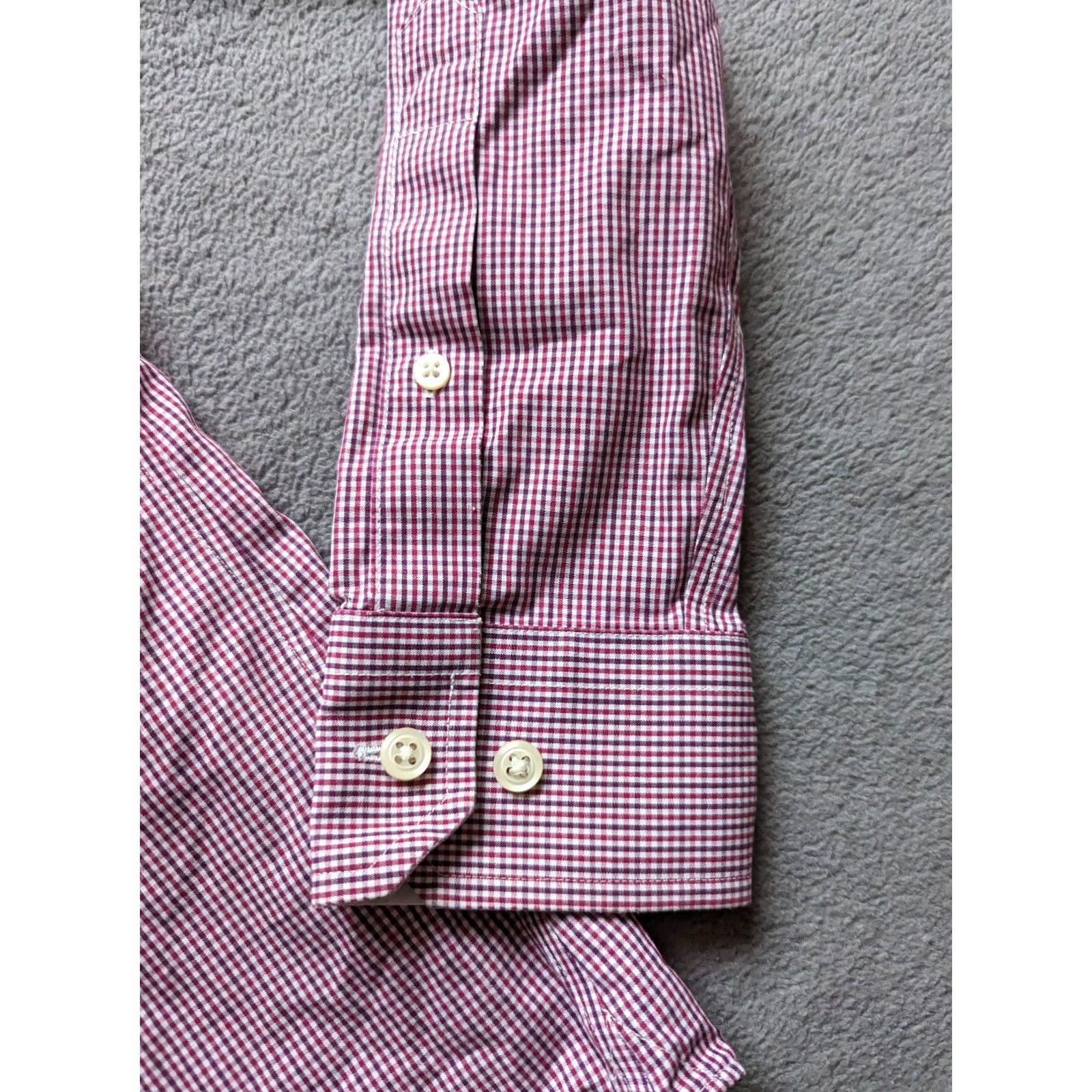 Banana Republic Banana Republic Button-Up Shirt Long Sleeve Mens Size S Red Pink Cotton Button-Up Shirt Mens Small Red Pink Size US S / EU 44-46 / 1 - 5 Thumbnail