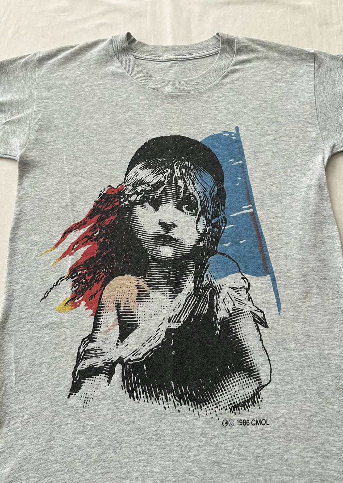 Vintage Vintage 1986 Les Miserables Theater Literature Musical Tee Size US S / EU 44-46 / 1 - 3 Thumbnail