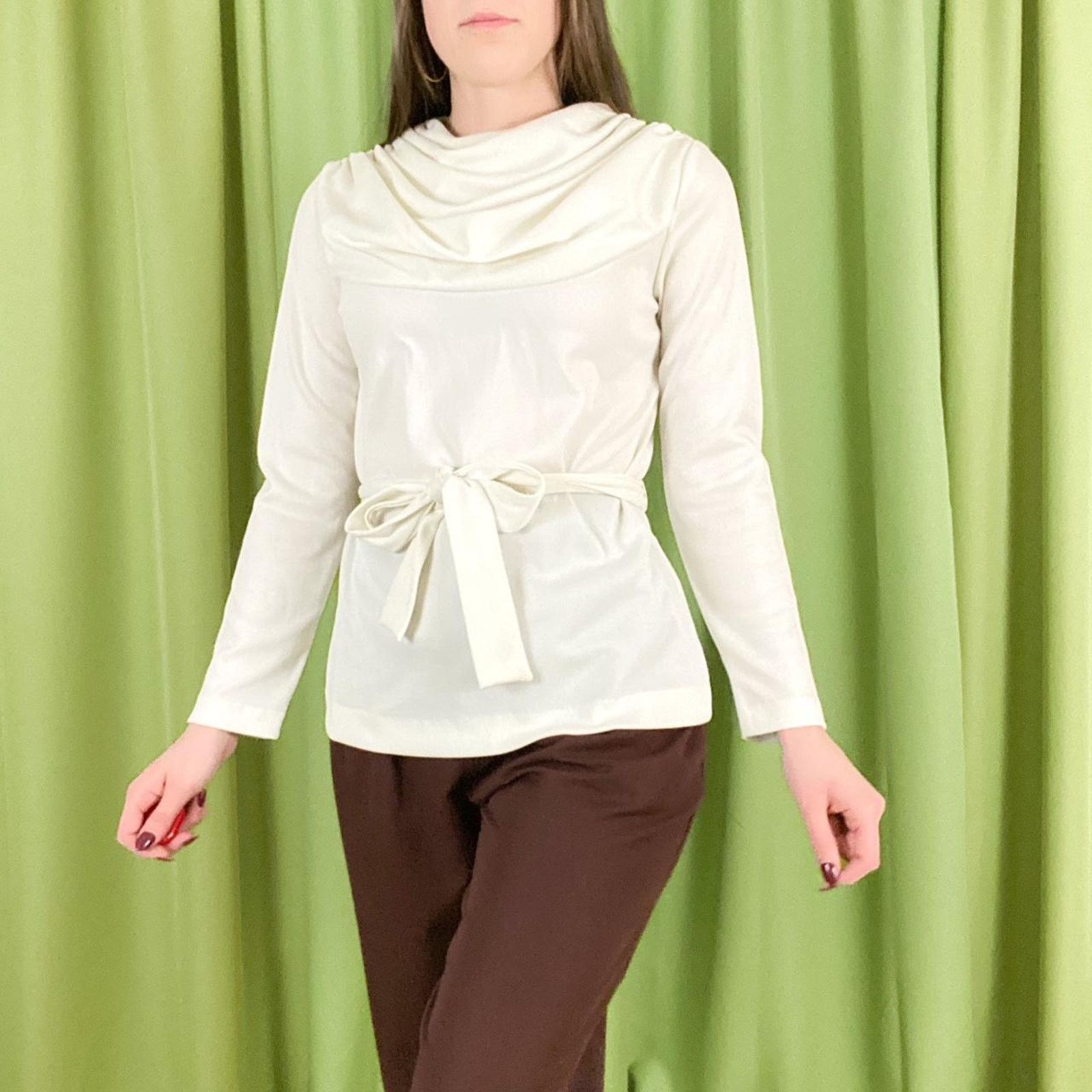 Vintage 70s Vintage Off White Cowl Neck Long Sleeve Blouse with Belt Size M / US 6-8 / IT 42-44 - 3 Thumbnail