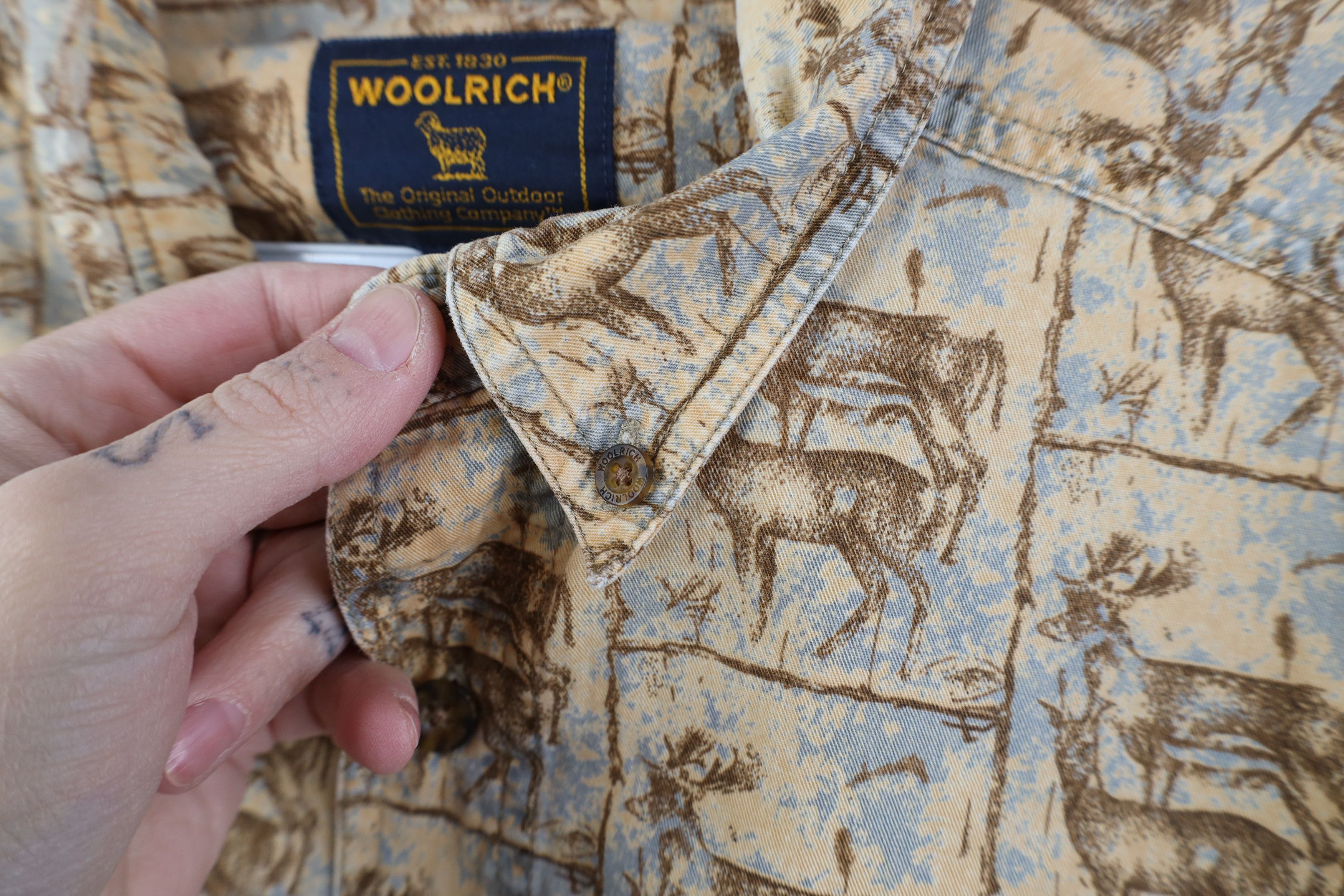 Woolrich Woolen Mills Vintage 90s Woolrich All Over Print Button Down Shirt Cotton Size US L / EU 52-54 / 3 - 9 Thumbnail