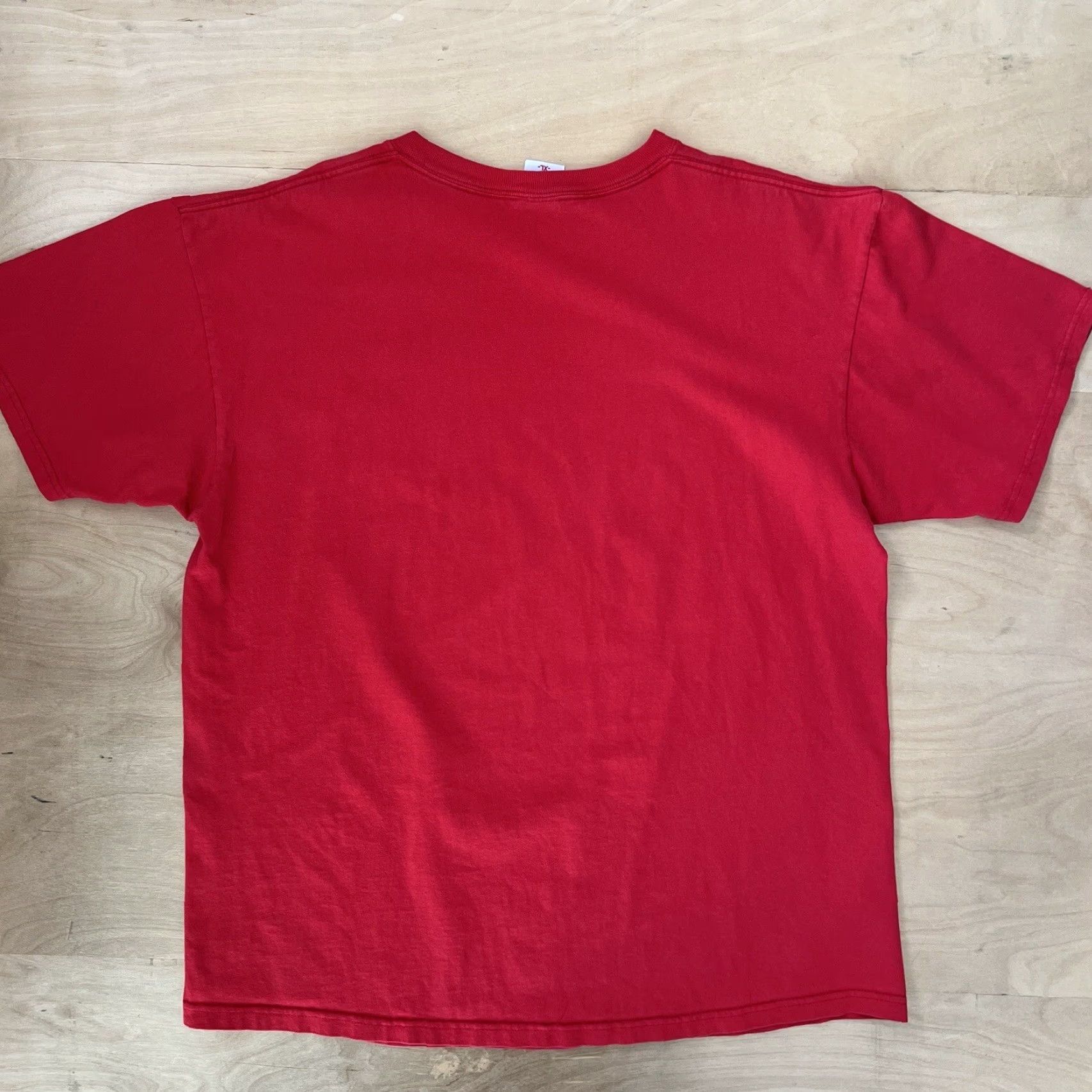 Anvil VINTAGE Keith Haring Shirt XL Red Texas Y2K Art Streetwear New York Best Buddies Shirt Mens X-Large Red 90s Cartoon USA Aerosmith Logo Graphic Print Size US XL / EU 56 / 4 - 7 Thumbnail