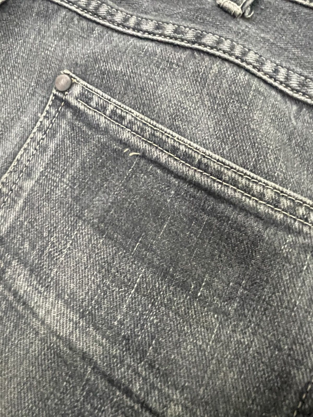 Bape Vintage Bape Busy Works Selvedge Distresed Denim Size US 31 - 13 Thumbnail