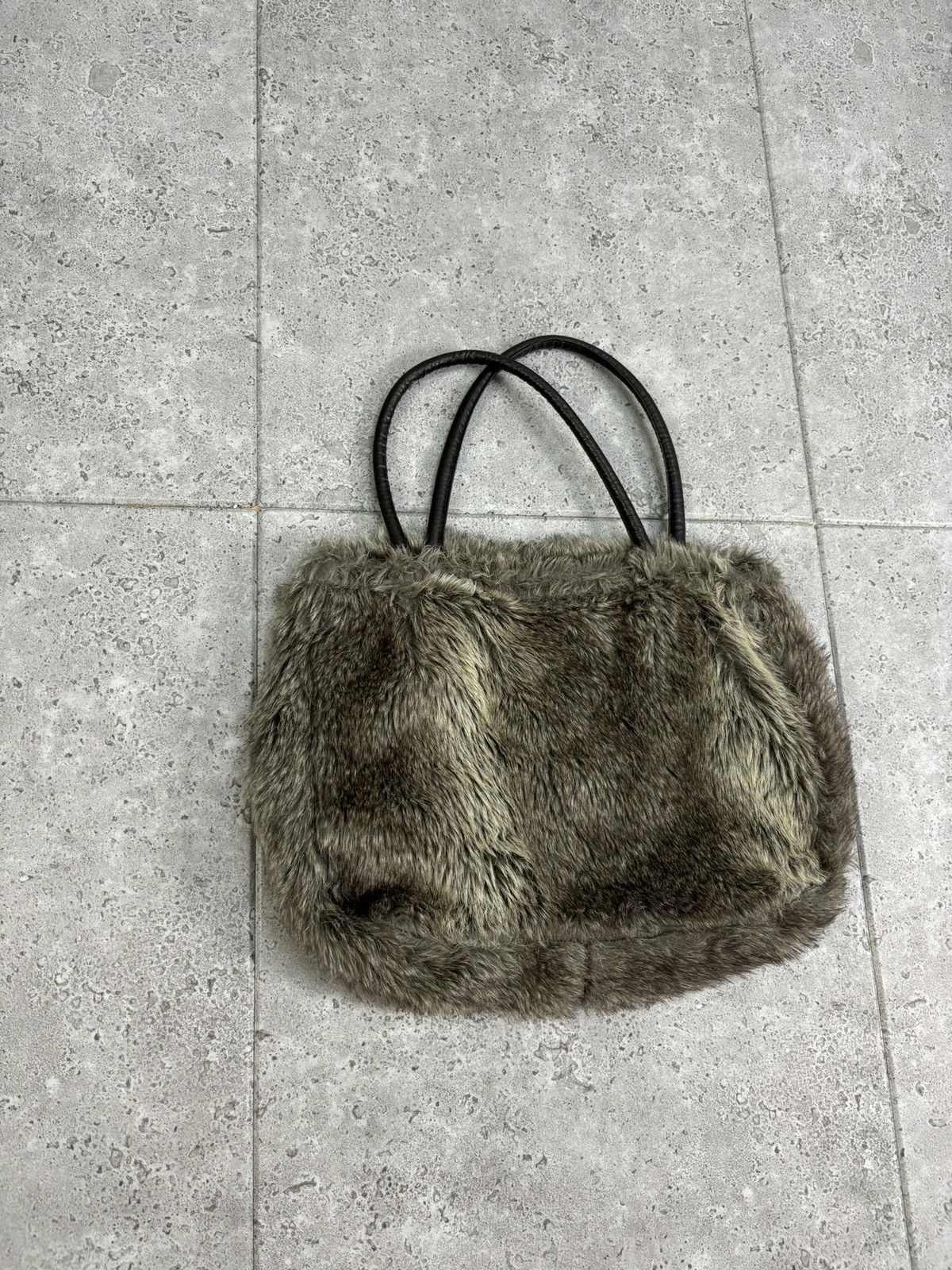 Japanese Brand 2000s Avant Garde Rick Owens Style Fur Bag Size ONE SIZE - 2 Thumbnail