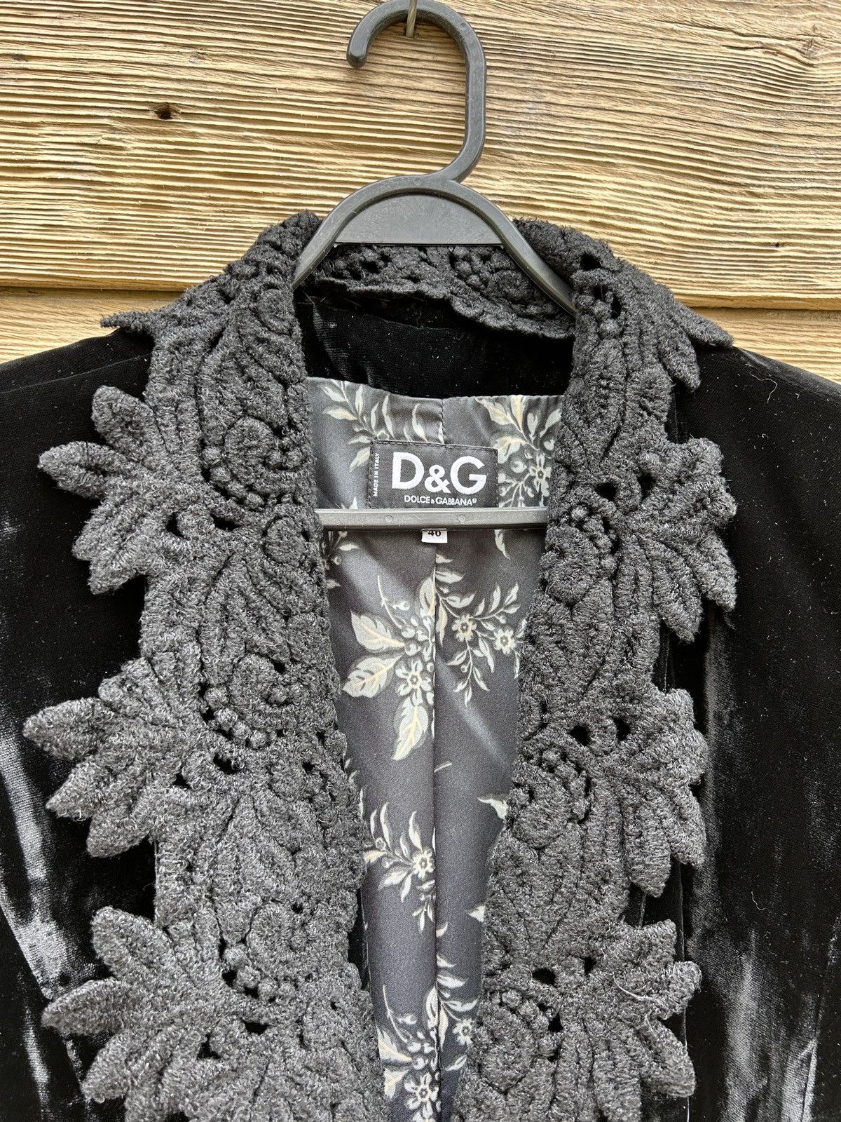 Dolce & Gabbana Vintage Dolce & Gabbana Velour Lace Blazer Skirt Set Bundle Size L / US 10 / IT 46 - 3 Thumbnail