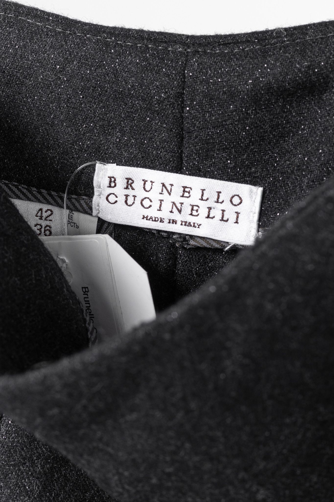 Brunello Cucinelli Brunello Cucinelli Black Metallic Wool-Blend Trousers Size 28" / US 6 / IT 42 - 7 Thumbnail