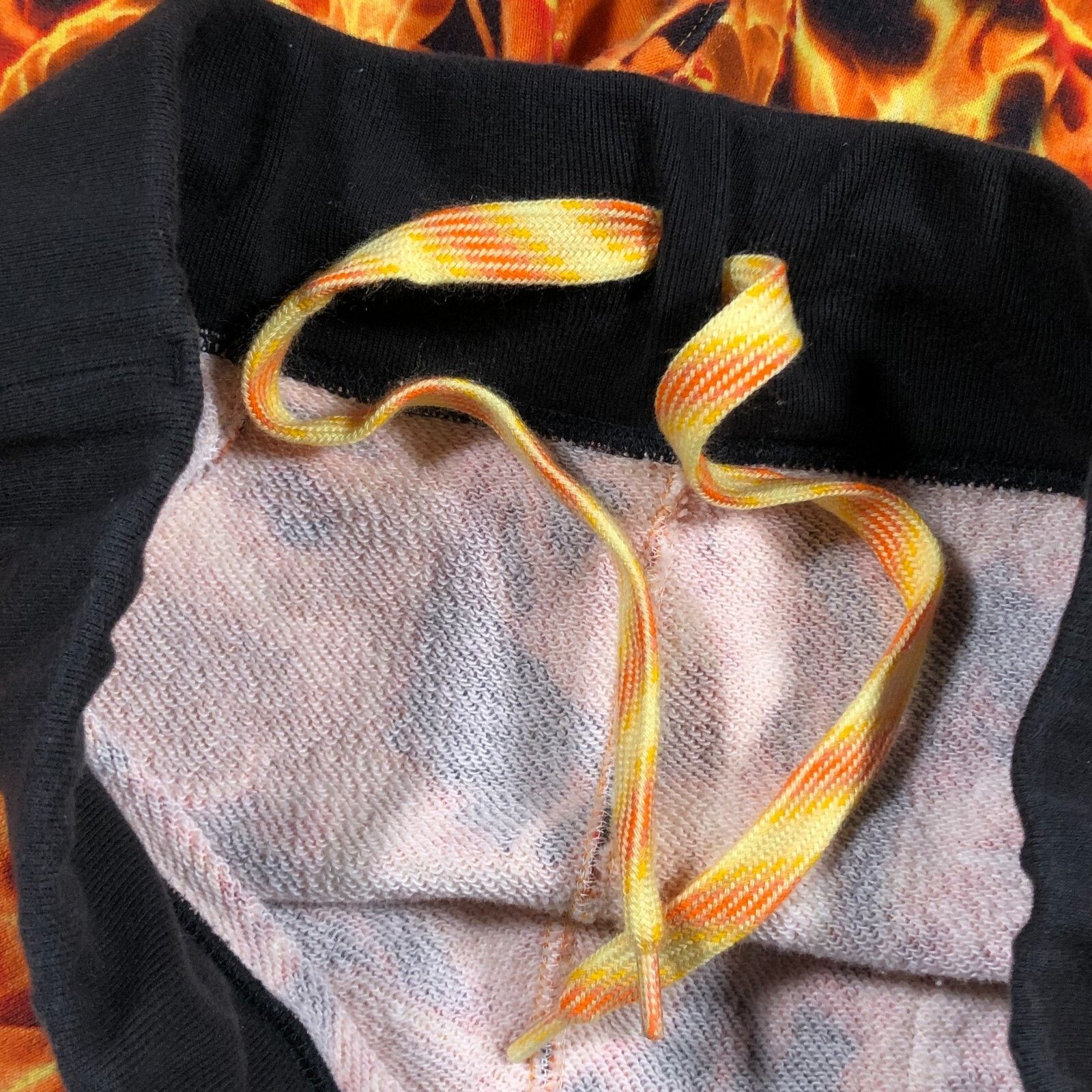 Bape SS20 BAPE Flame Camo Slim Fit Sweatpants Joggers Medium M Size US 30 / EU 46 - 5 Thumbnail