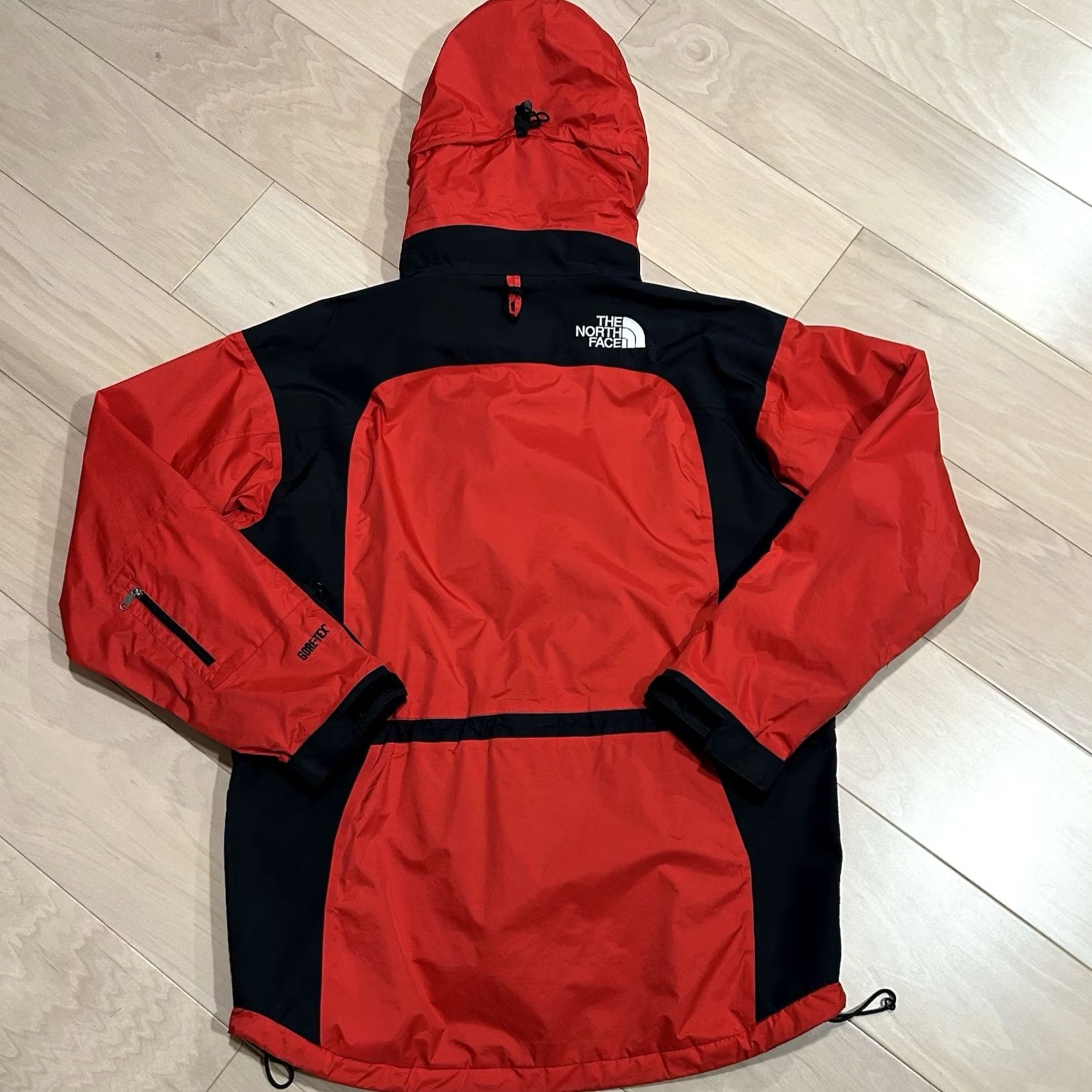The North Face VINTAGE The North Face Parka Jacket Large Red Black Gore-Tex Men’s Size US L / EU 52-54 / 3 - 4 Thumbnail