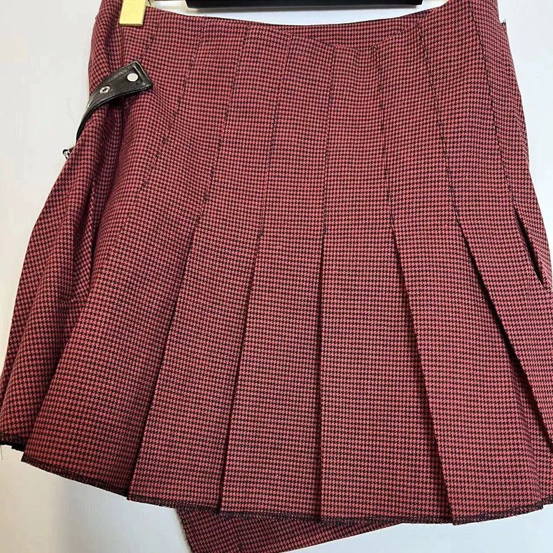 Helmut Lang HELMUT LANG Red leather pleated skirt Size 25" / US 0 / IT 36 - 5 Thumbnail