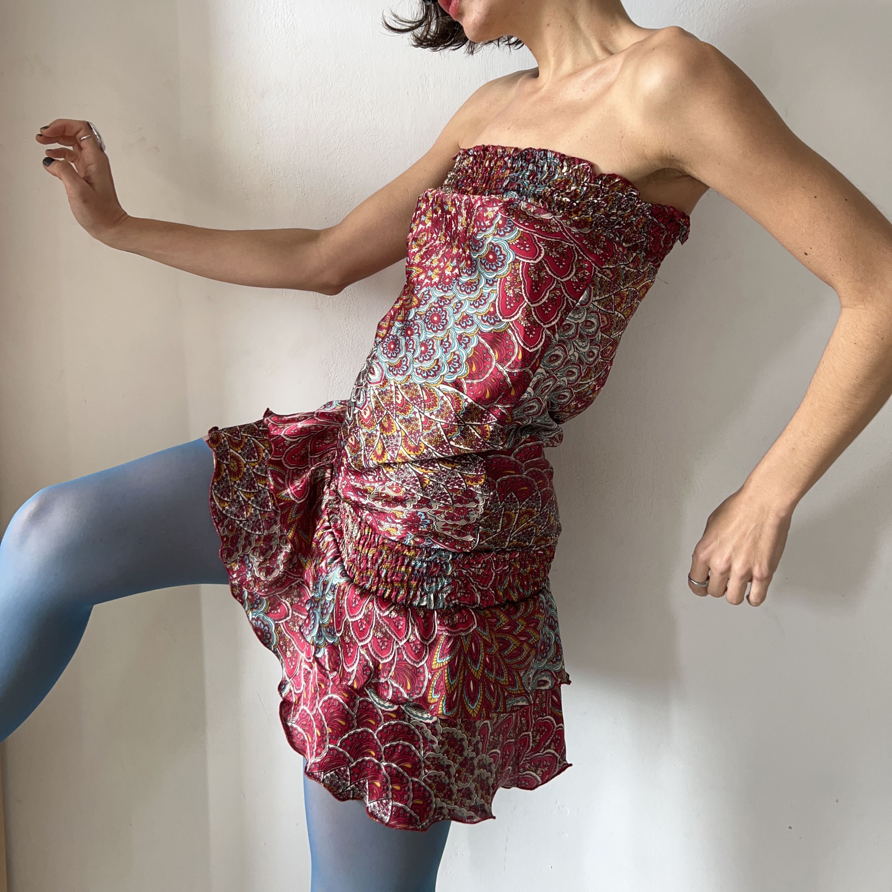 Vintage Vintage y2k satin strapless paisley ruffle ruched dress Size S / US 4 / IT 40 - 5 Thumbnail