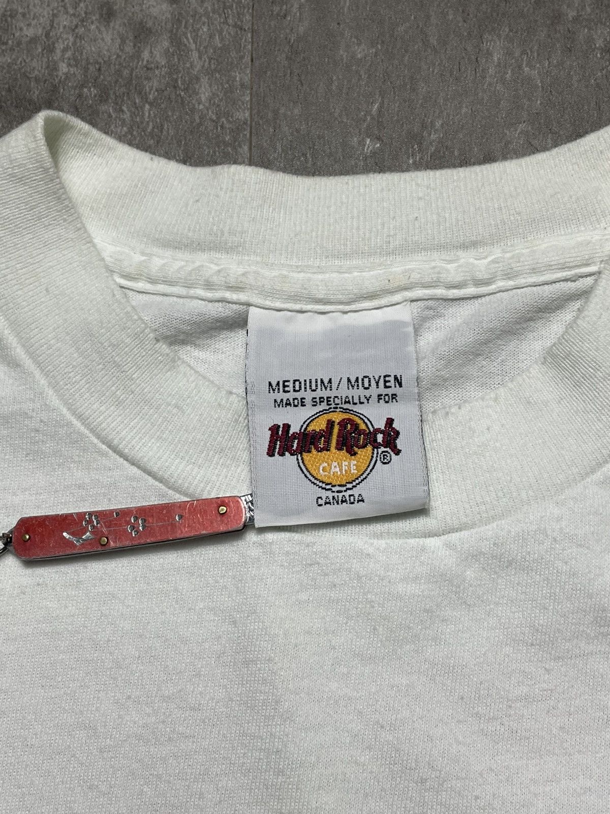 Hard Rock Cafe Vintage Hard Rock Cafe Vancouver Big Logo Tee Shirt Size US M / EU 48-50 / 2 - 7 Thumbnail
