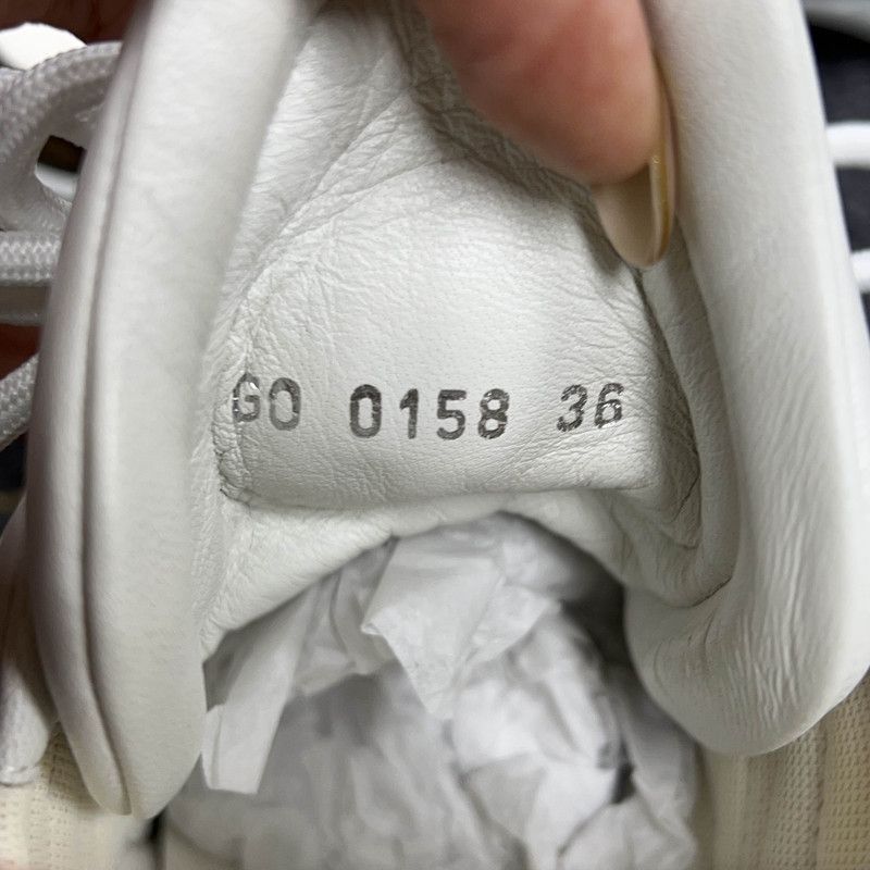 Louis Vuitton Louis Vuitton Casual White Brown Sneakers - Size US 6.5 / EU 39-40 - 5 Thumbnail