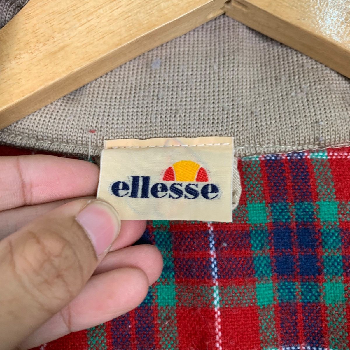 Ellesse ELLESSE Red Tartan Lined Turtleneck Jacket #1163-C53 Size US L / EU 52-54 / 3 - 16 Thumbnail