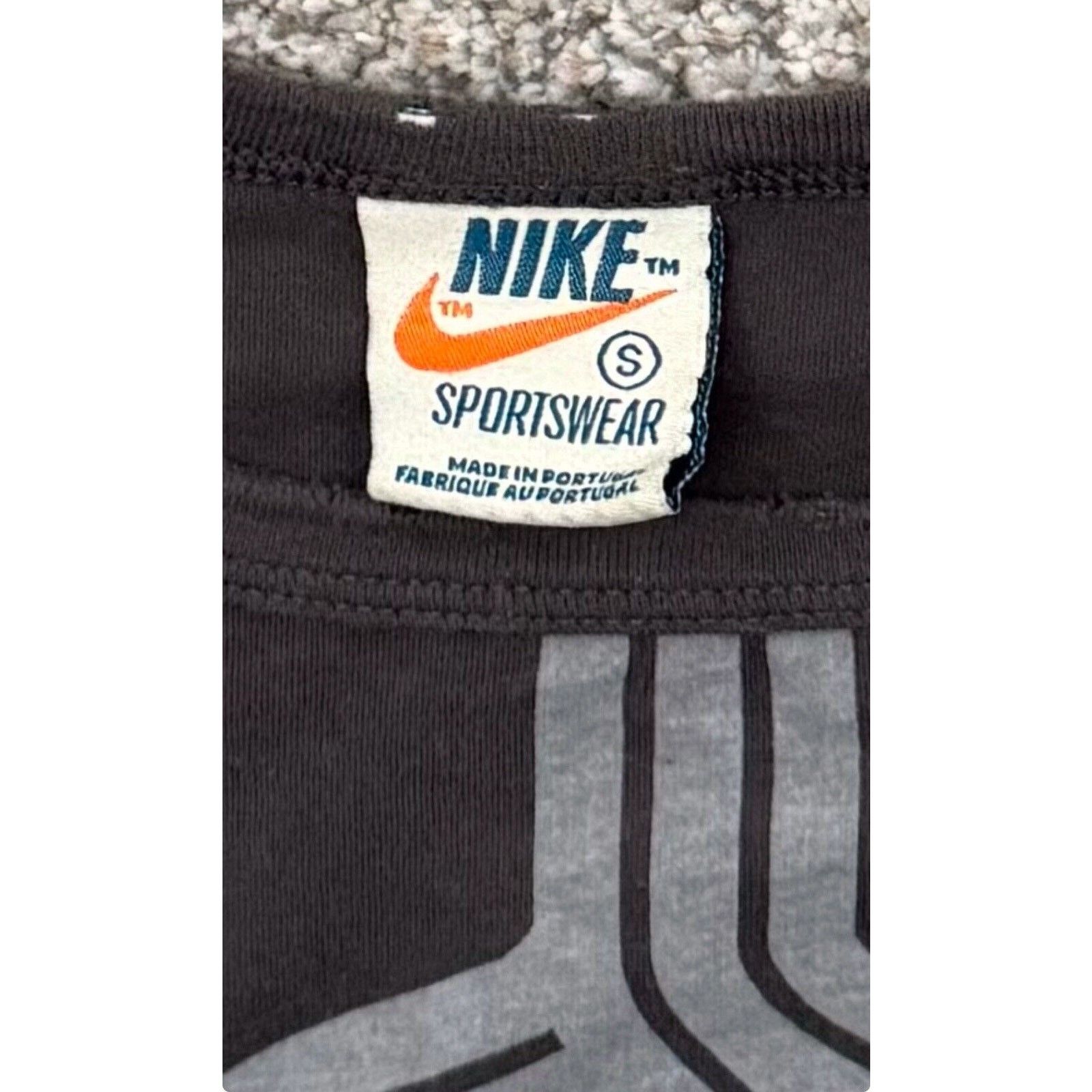 Nike Nike Womens Shirt Small Oregon Track Club Limited Issue Size S / US 4 / IT 40 - 6 Thumbnail