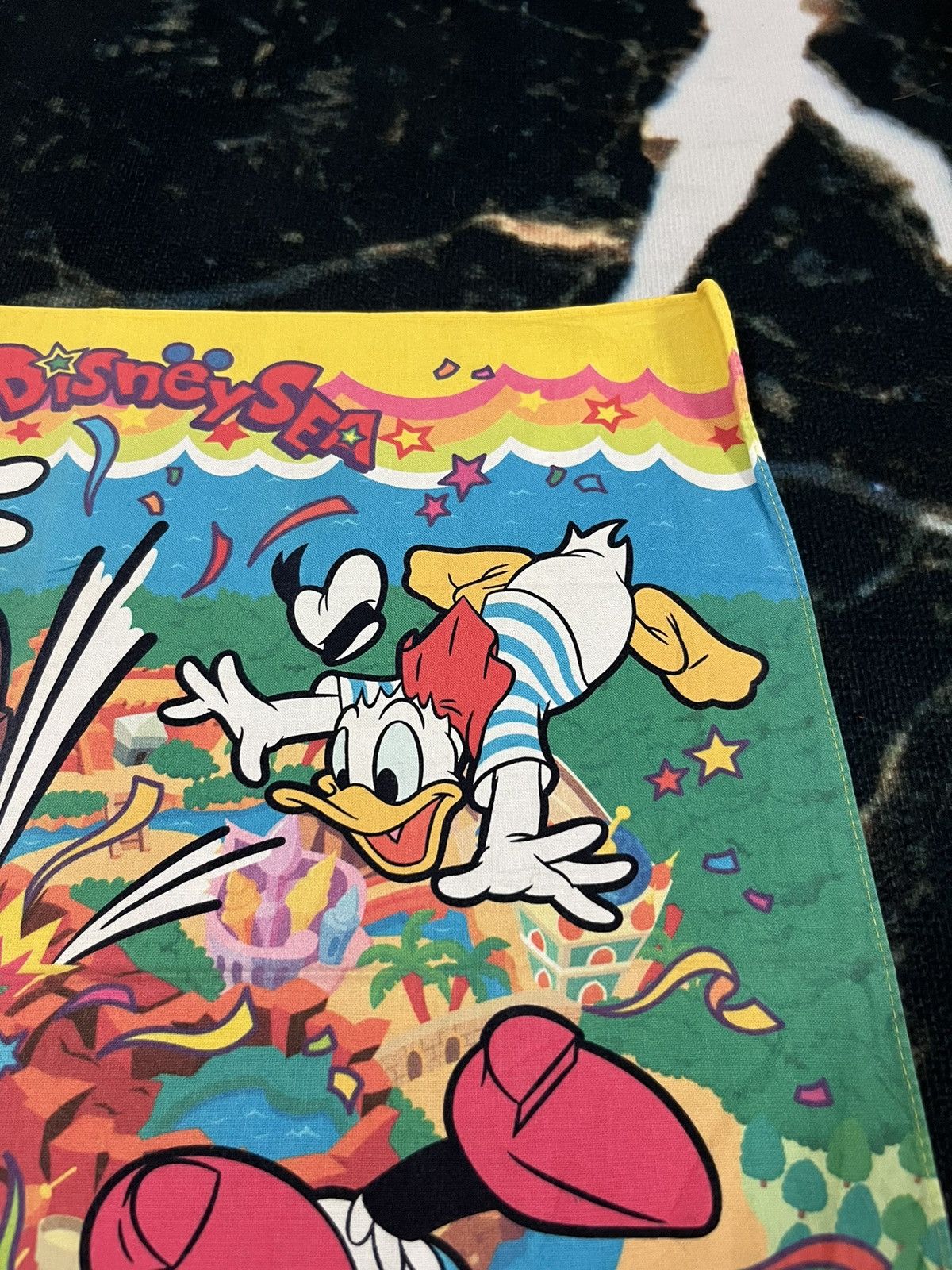 Disney × Mickey Mouse Disney Handkerchief/ mickey mouse Size ONE SIZE - 3 Thumbnail