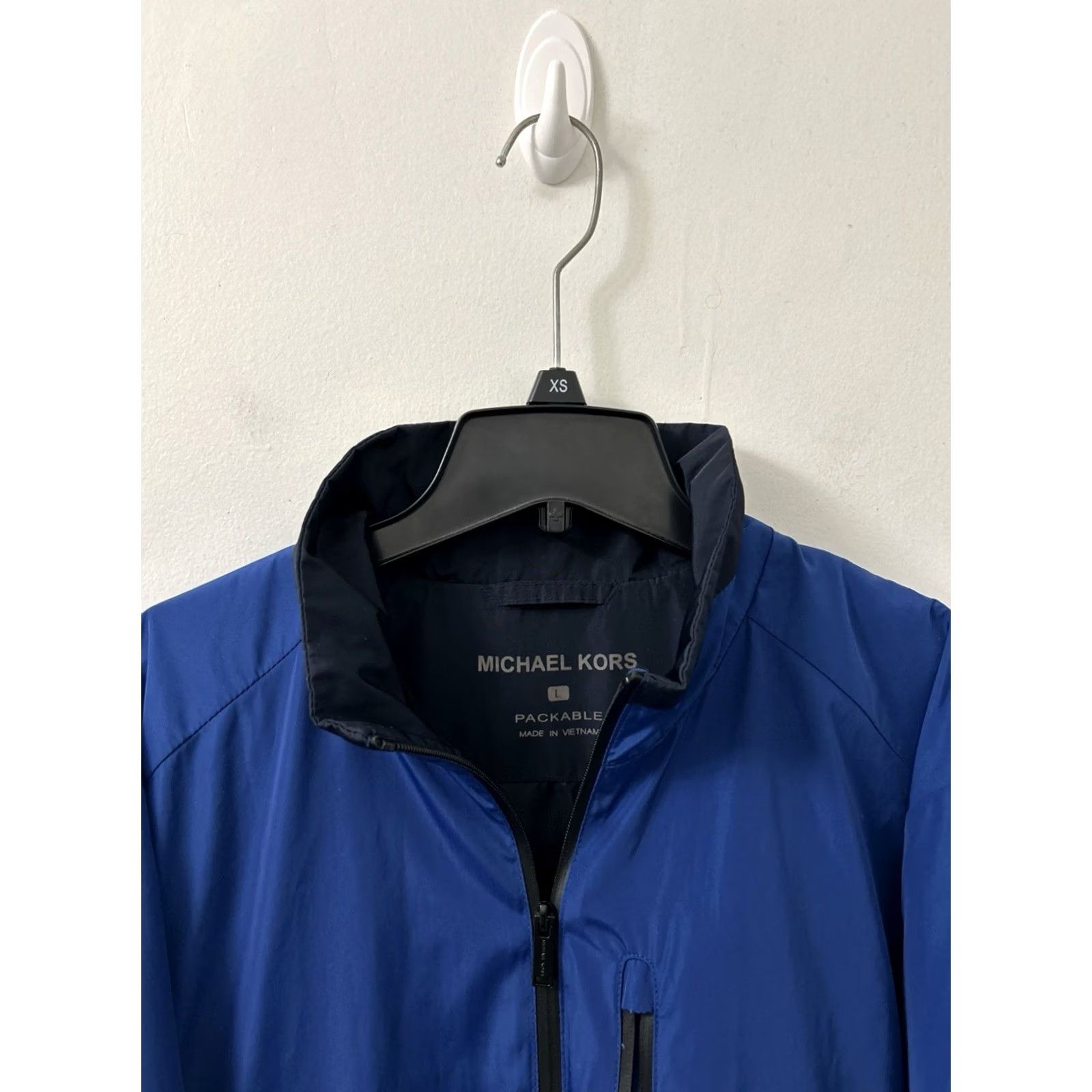 Michael Kors Michael Kors Jacket Mens L Blue Full Zip Packable Windbreaker Logo L/S Size US L / EU 52-54 / 3 - 6 Thumbnail