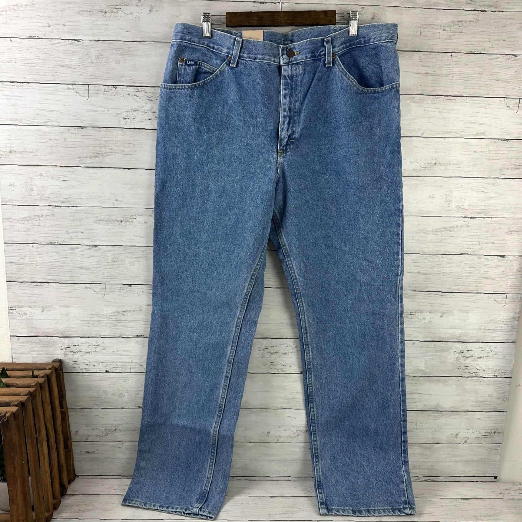 Lee VINTAGE LEE Jeans Regular Fit Straight Leg Stone Wash 40x32 Blue NWT Mens Jeans Size US 40 / EU 56 - 4 Thumbnail