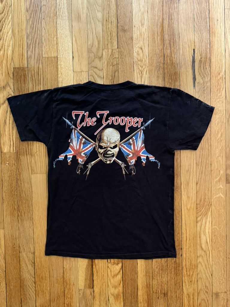 Band Tees Iron Maiden The Trooper T-shirt Size US M / EU 48-50 / 2 - 3 Thumbnail