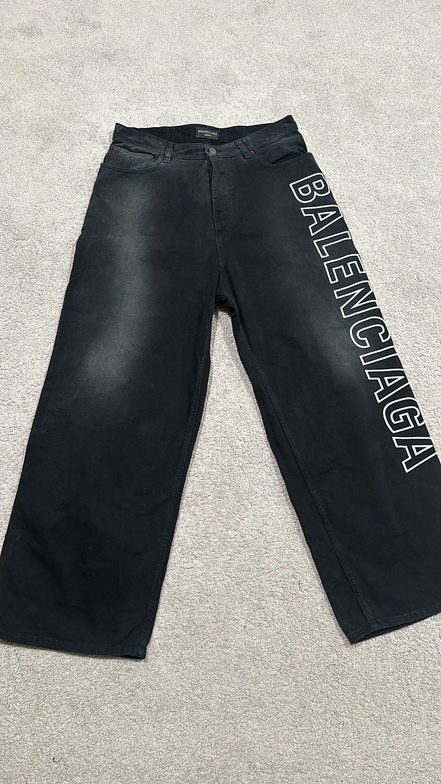 Balenciaga Balenciaga Outline Baggy Black Pants Size US 34 / EU 50 - 1 Thumbnail