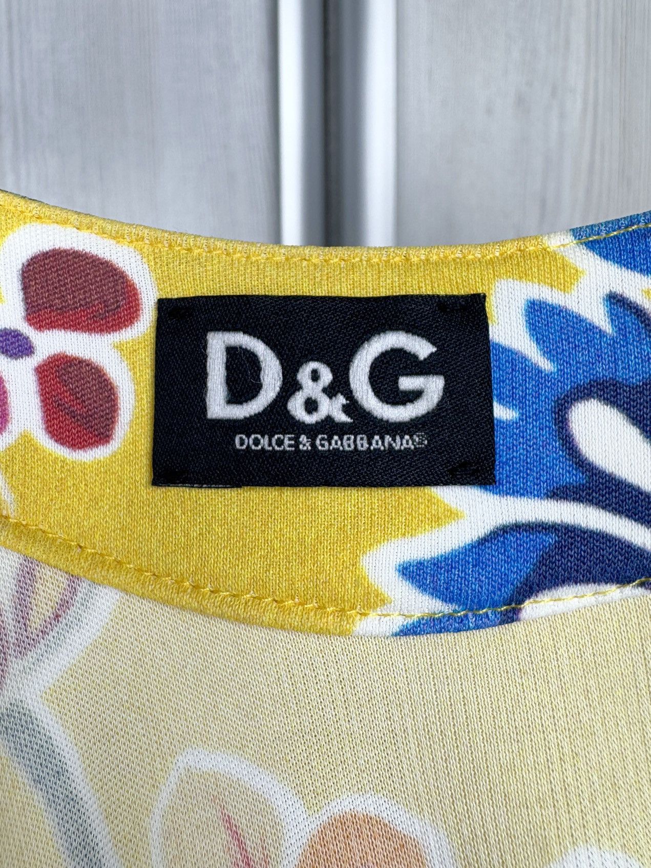 Dolce & Gabbana DOLCE & GABBANA Yellow Floral Top With Gold Chain Straps Y2k Size M / US 6-8 / IT 42-44 - 7 Thumbnail