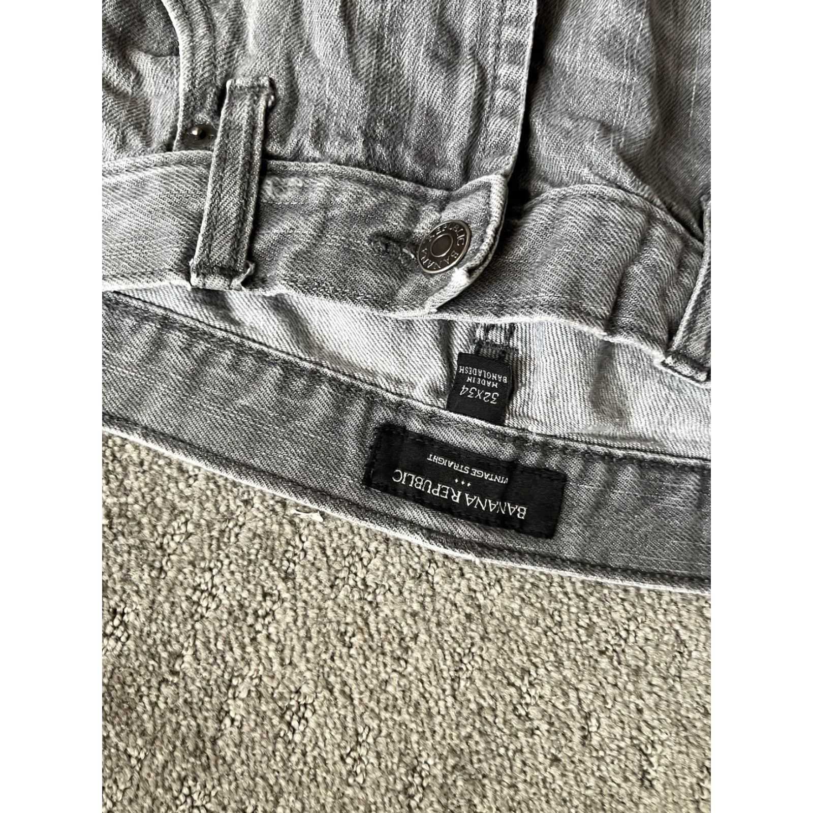 Banana Republic Banana Republic Jeans Mens 32x31 Gray Vintage Straight Leg Preppy Distressed Denim Regular Button Zip Cotton Blend USA Mens Size US 32 / EU 48 - 5 Thumbnail