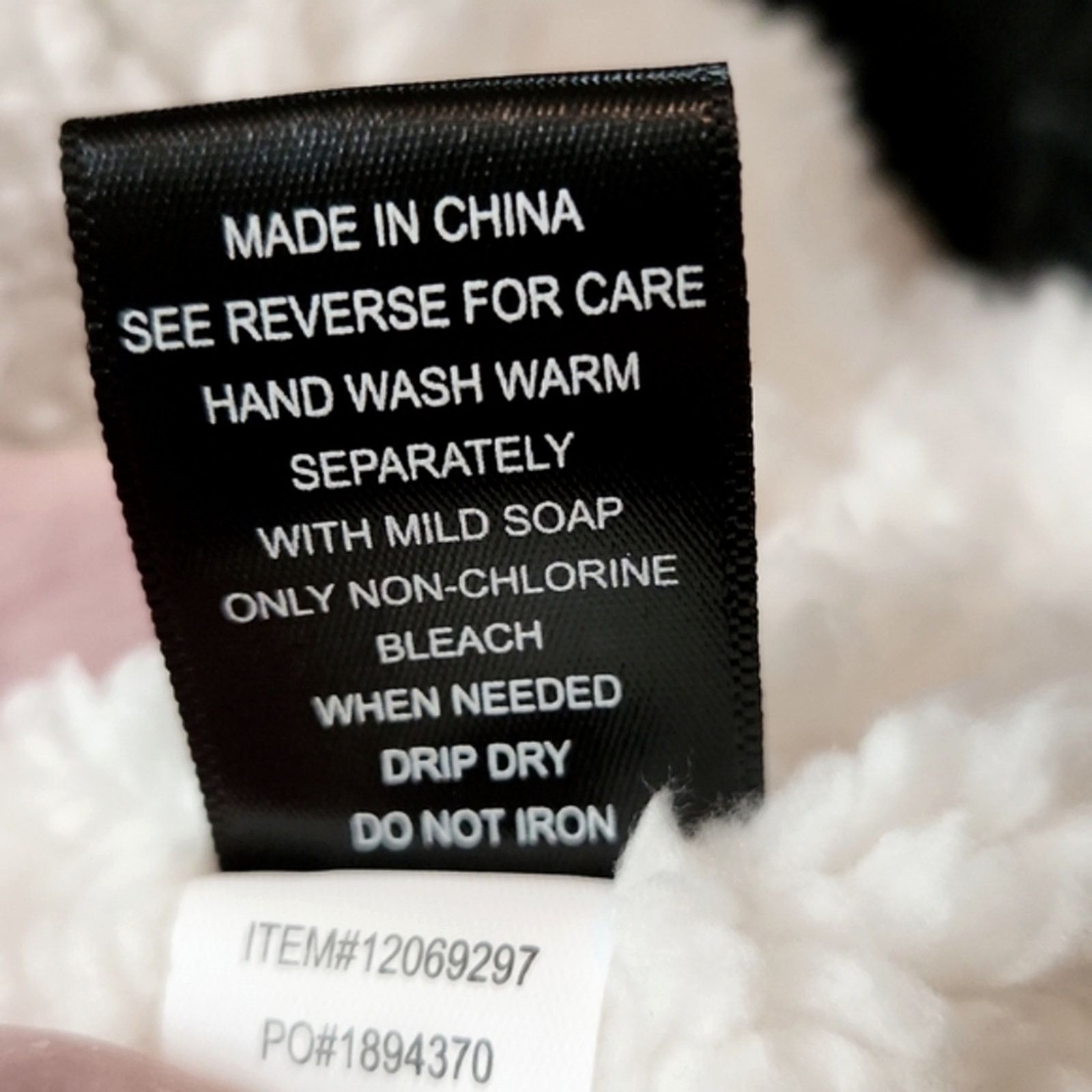 Torrid TORRID ☆ SHERPA LINED ☆ FAUX LEATHER ☆ JACKET ☆ 5x ☆ NWT Size 4XL / US 24-26 - 10 Thumbnail