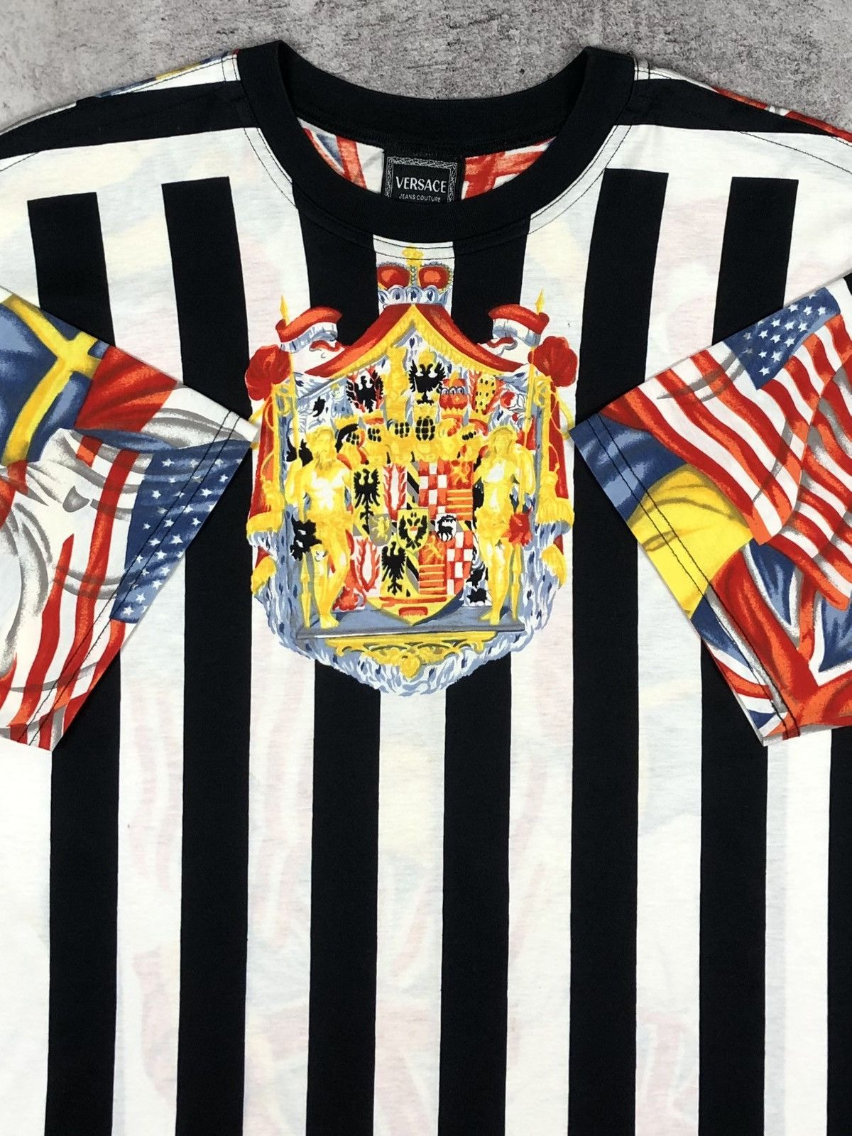 Versace Vintage 90s Versace Jeans Couture AOP Flags Heraldry Tee Size US XL / EU 56 / 4 - 1 Thumbnail