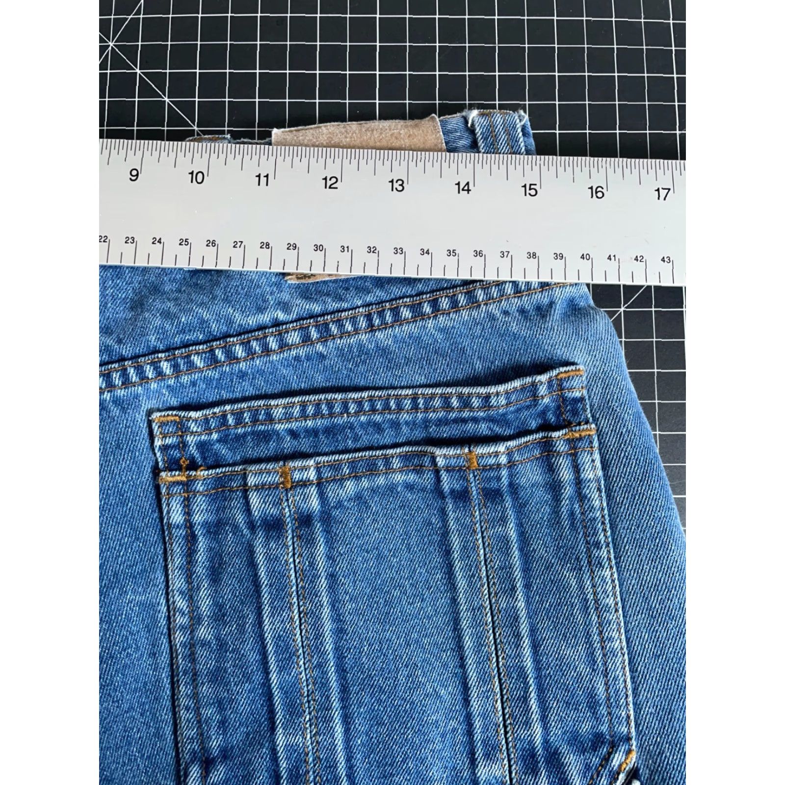 Vintage VINTAGE Brooklyn Xpress Cargo Denim Shorts Men 30 x 12 Blue Baggy Fit High Rise Streetwear 2000s Hip Hop Mens Shorts Size US 30 / EU 46 - 5 Thumbnail