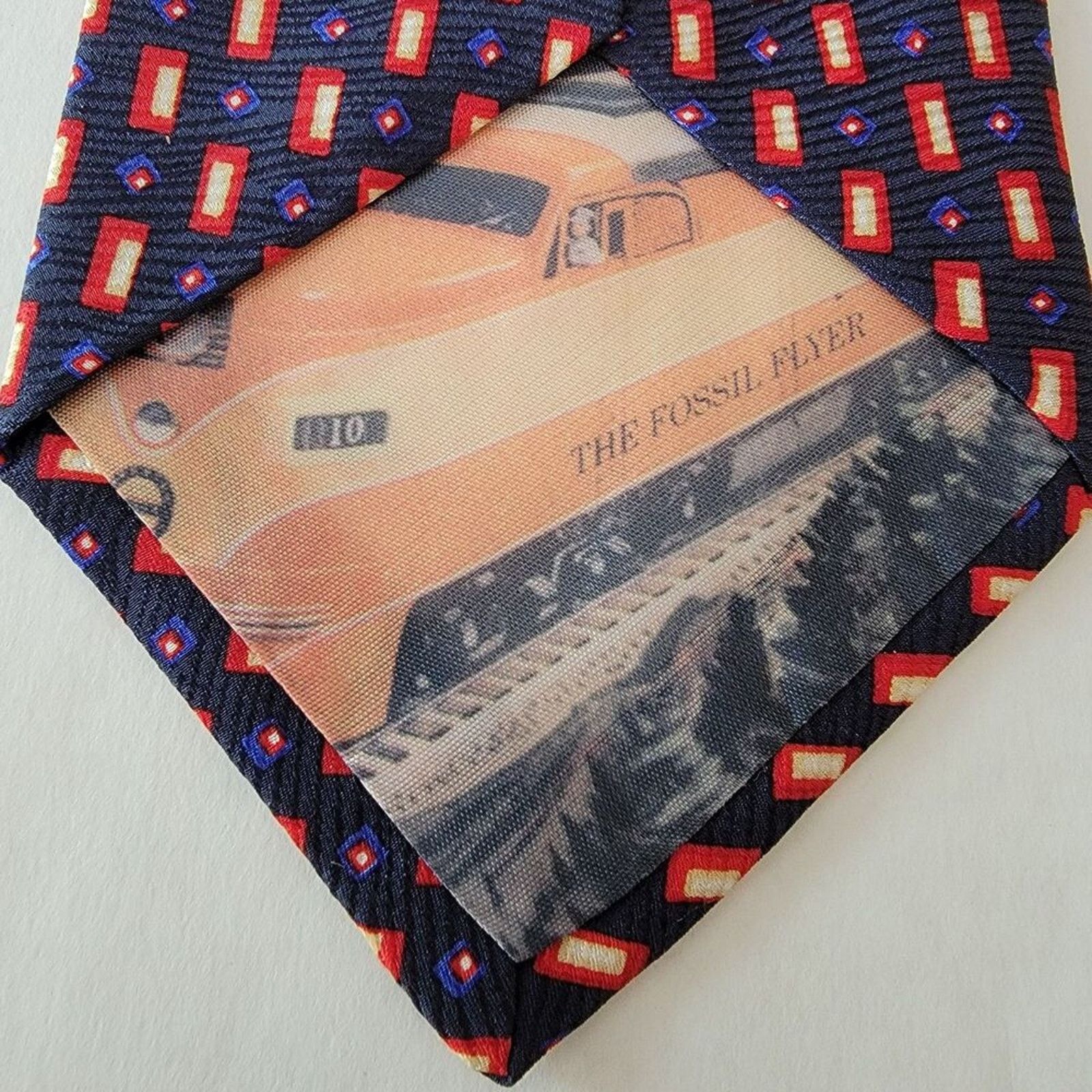 Fossil Fossil Tie Dark Navy w/Red & White Squares - 100% Silk Size ONE SIZE - 4 Thumbnail