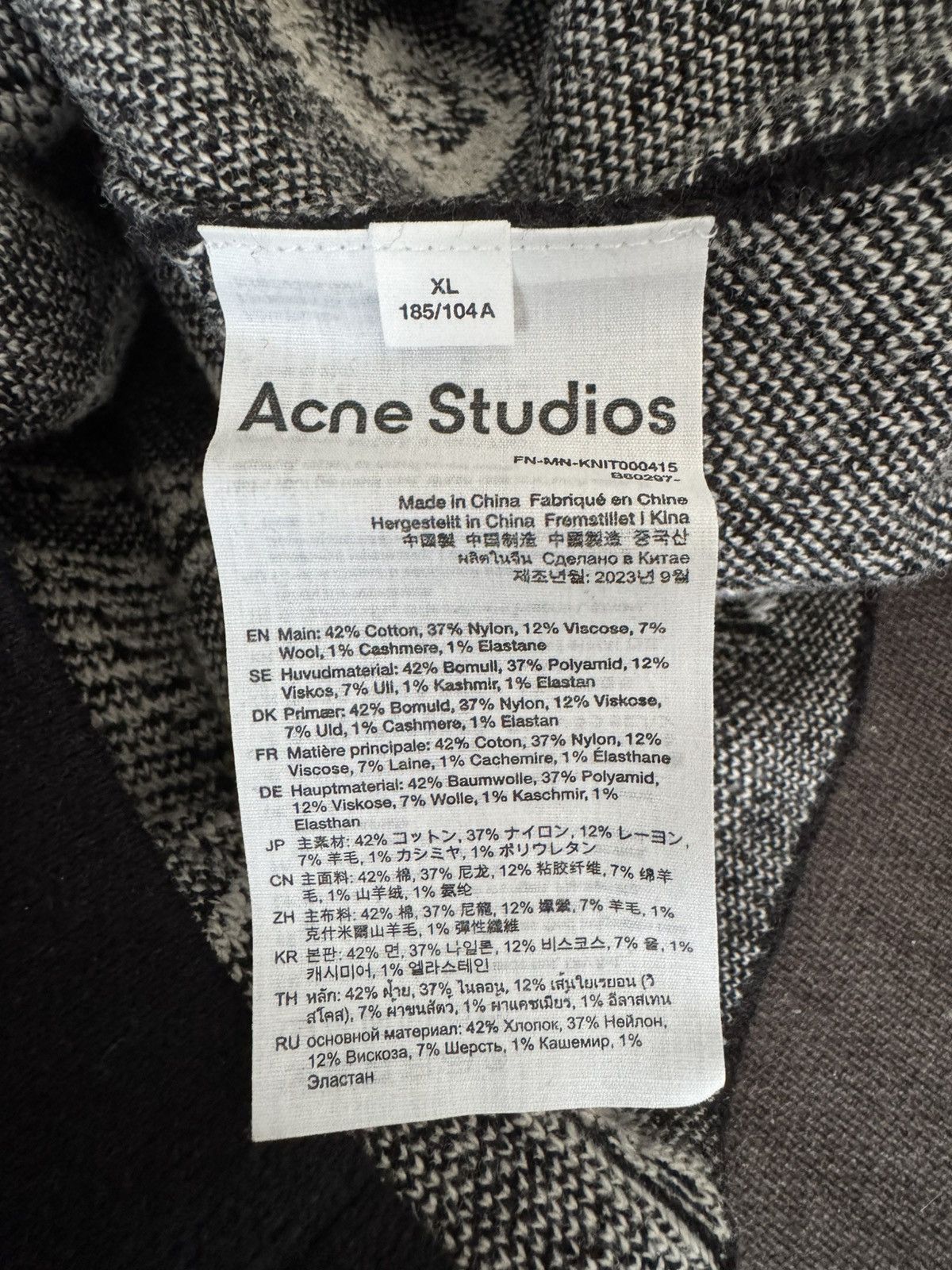 Acne Studios Acne Studios Jaquerd Sweater Size US XL / EU 56 / 4 - 4 Thumbnail