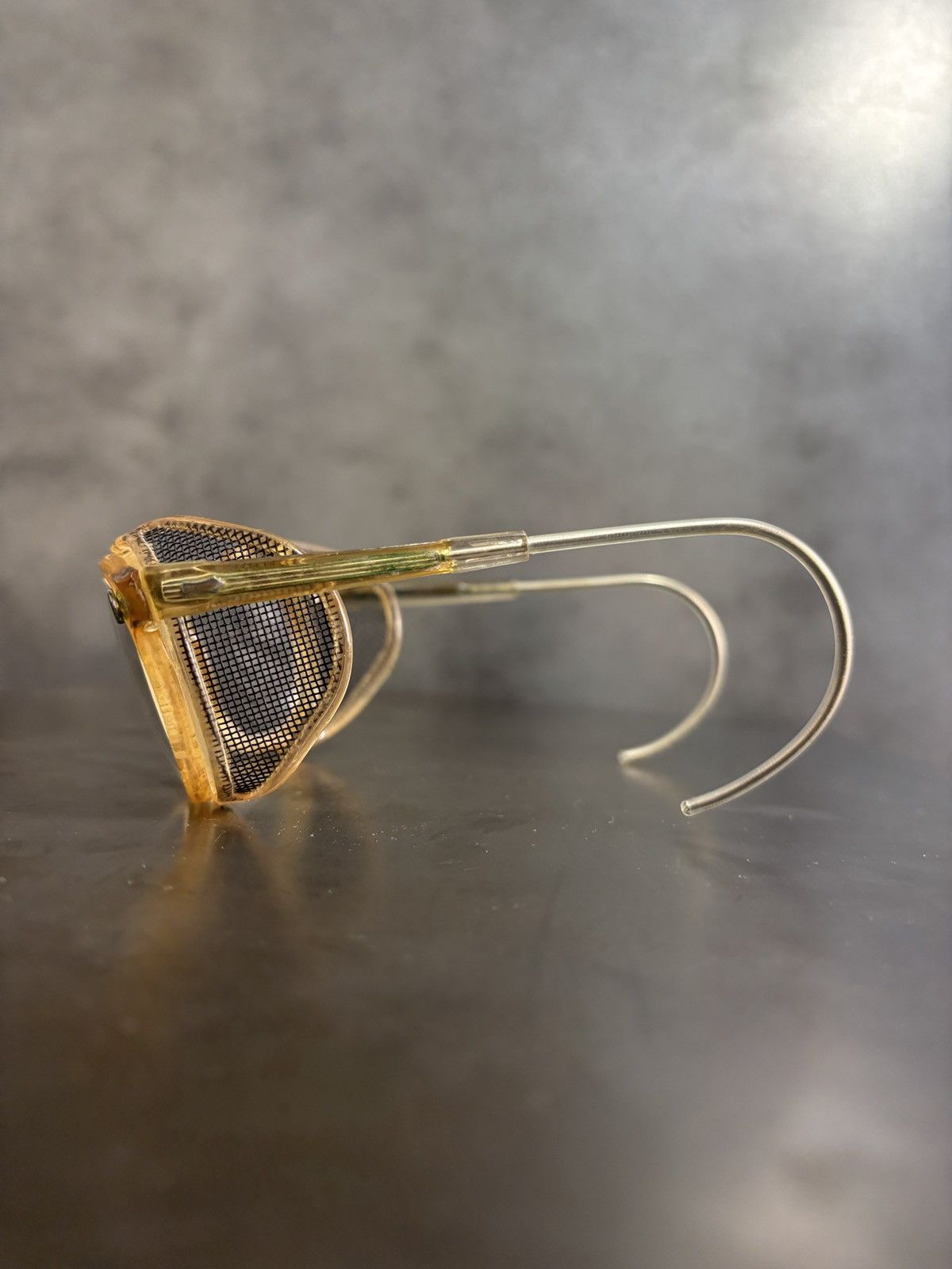 American Optical 1940s American Optical Safety Glasses WW2 Vintage Eye Frames Size ONE SIZE - 11 Thumbnail