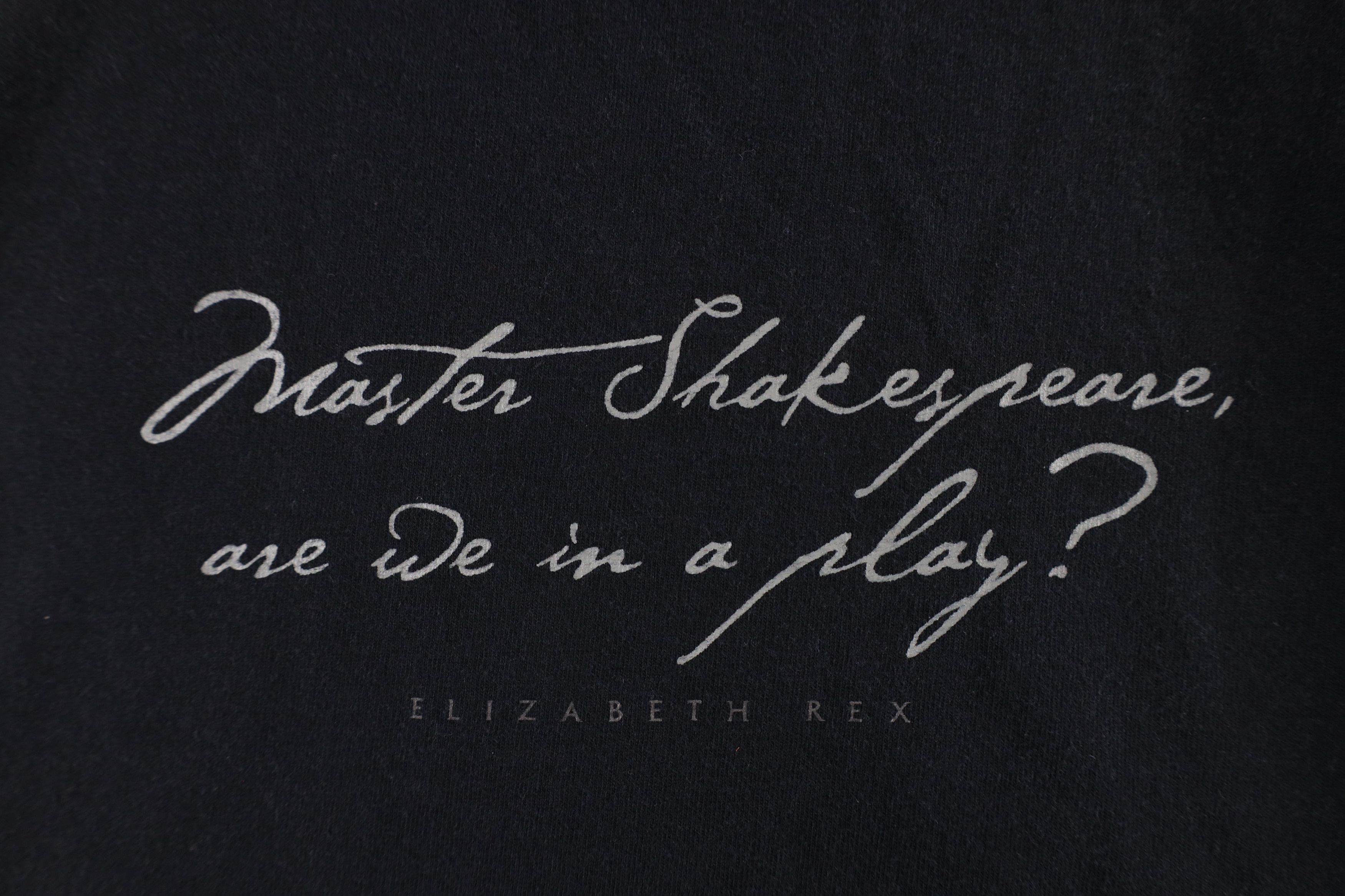 Vintage Vintage Y2K 2000 of Canada Elizabeth Rex Play T-Shirt Size US XL / EU 56 / 4 - 6 Thumbnail