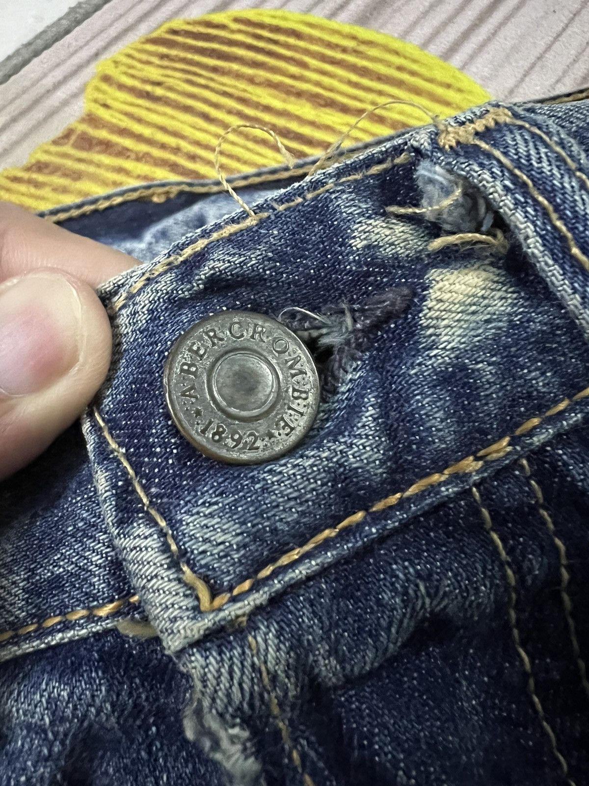 Abercrombie & Fitch 💥FLARE💥VTG ABERCROMBIE & FITCH FLARE RIPPED JEANS VERY RARE Size US 32 / EU 48 - 5 Thumbnail