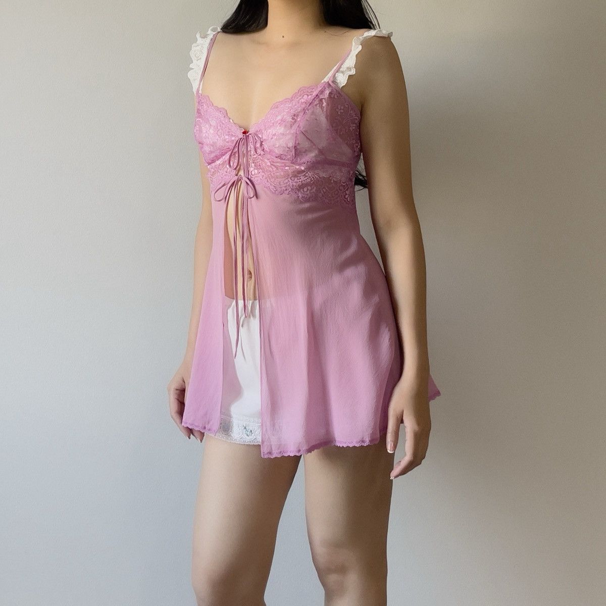 Victoria's Secret Vintage 2000s Pink Lace & Silk Camisole (Medium) Size M / US 6-8 / IT 42-44 - 3 Thumbnail