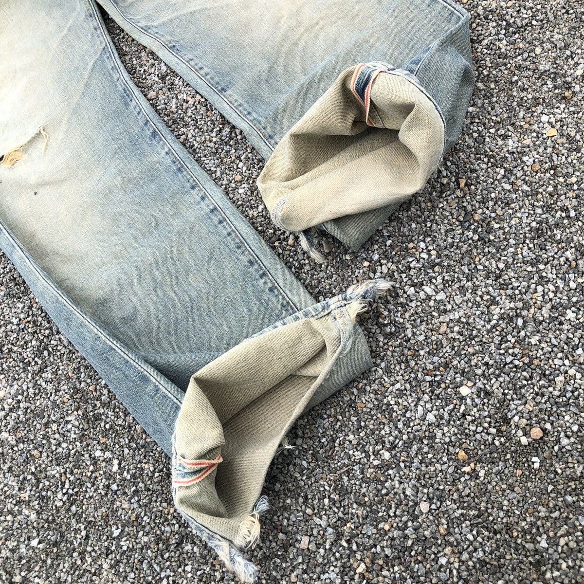 Vintage Vintage Wrangler Blue Bell distressed Selvedge denim Size US 33 - 11 Thumbnail