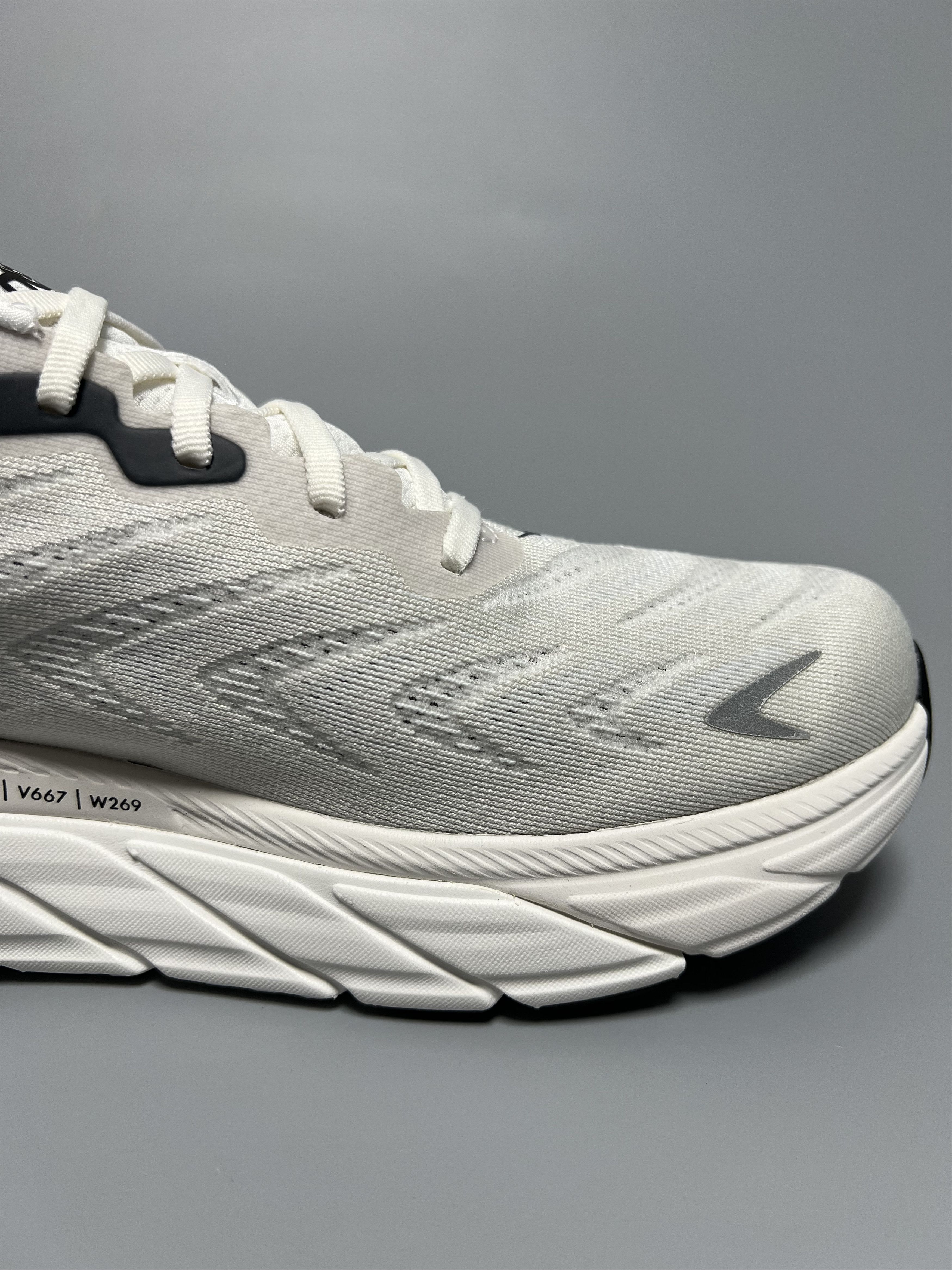 Hoka 11.5D Hoka One One Arahi 6 Running Shoes 1123194-BDBSW Size US 11.5 / EU 44-45 - 7 Thumbnail